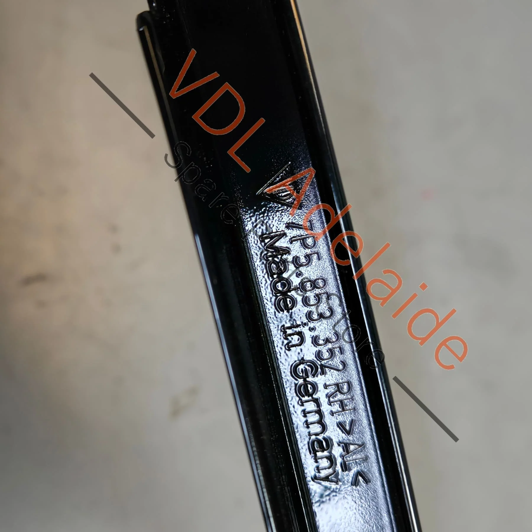 Porsche Cayenne Rear Right Door B Pillar Exterior Moulding Trim 7P5853352 95855935202 GW1 Gloss Black - Image 7