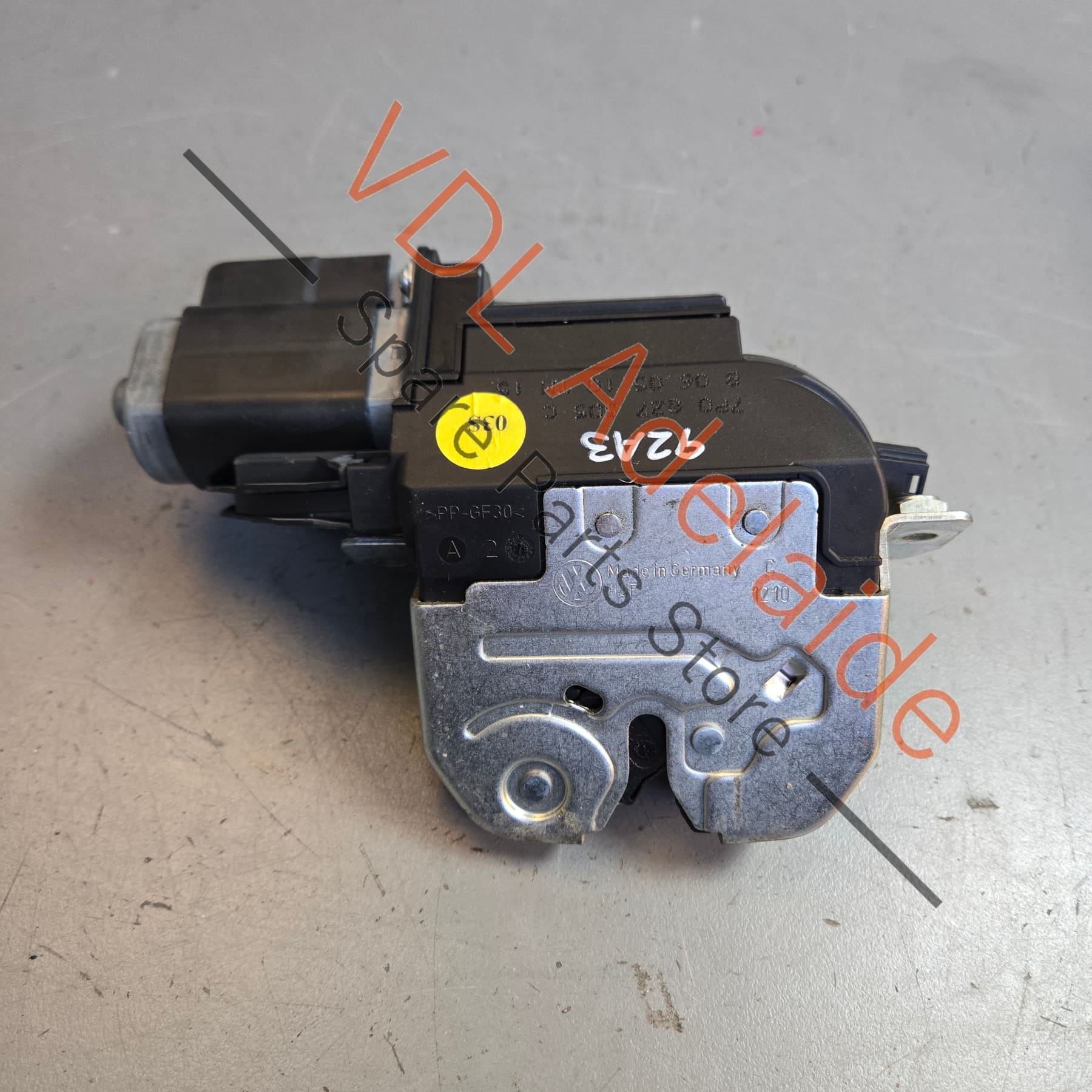 Porsche Cayenne 958 Rear Lid Boot Lock Latch Catch Mechanism 7P0827505C 95851250506 - Image 2