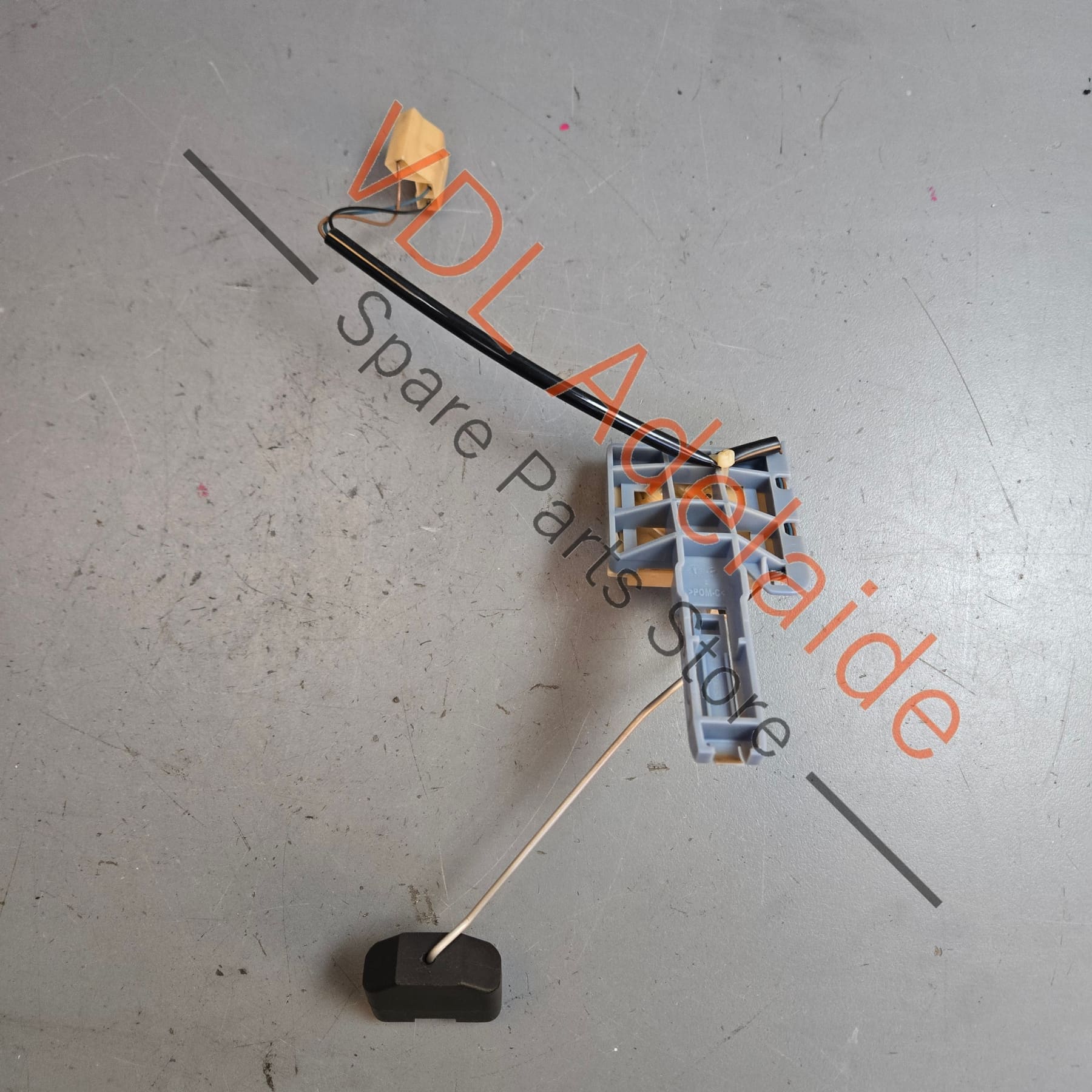 Porsche Cayenne 958 Fuel Level Sensor Sender 7P0919673 95862083101 - Image 5