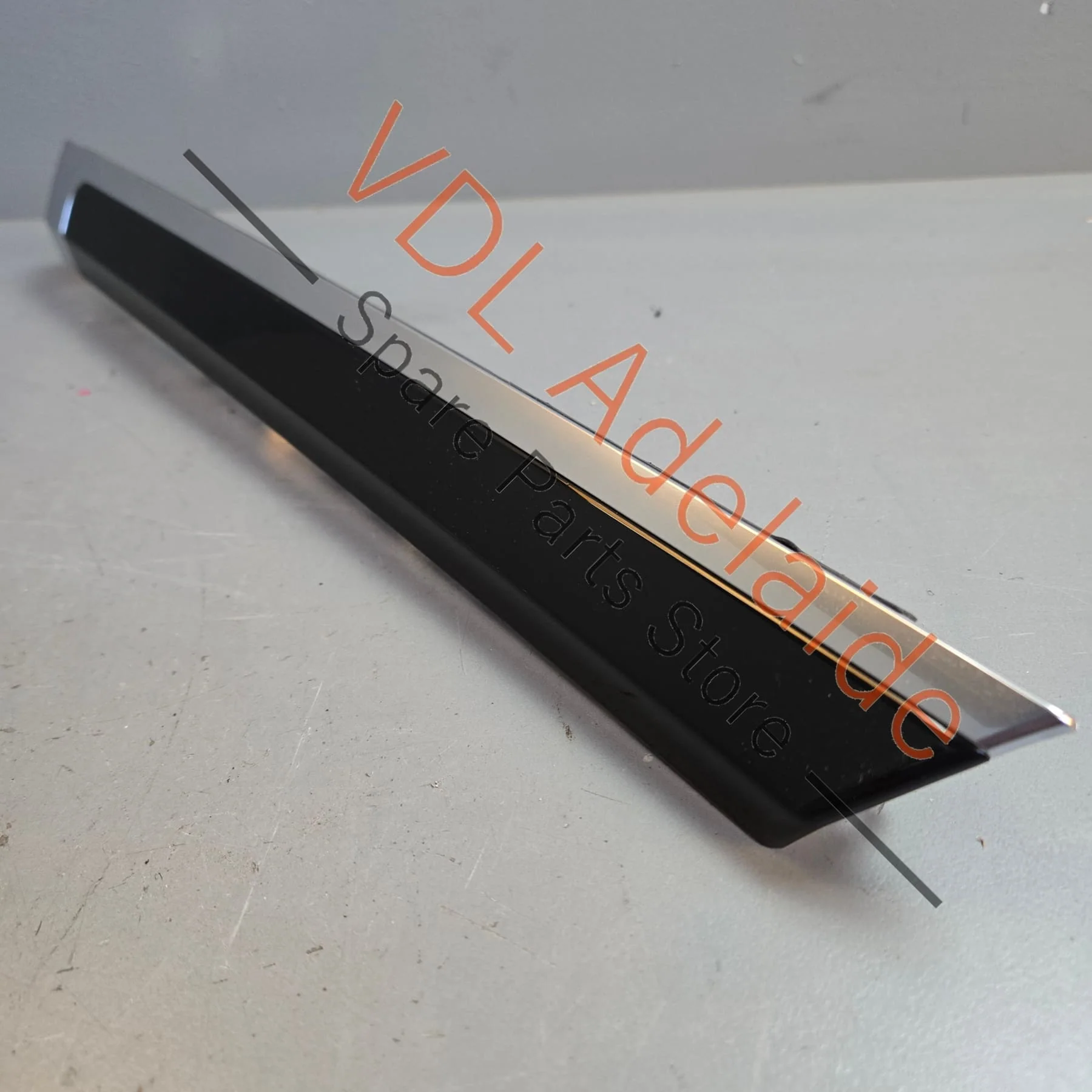 Porsche Cayenne 958 92A Gloss Black Front Right Door Trim Insert 7P5867420F 95855541000 6BB - Image 3