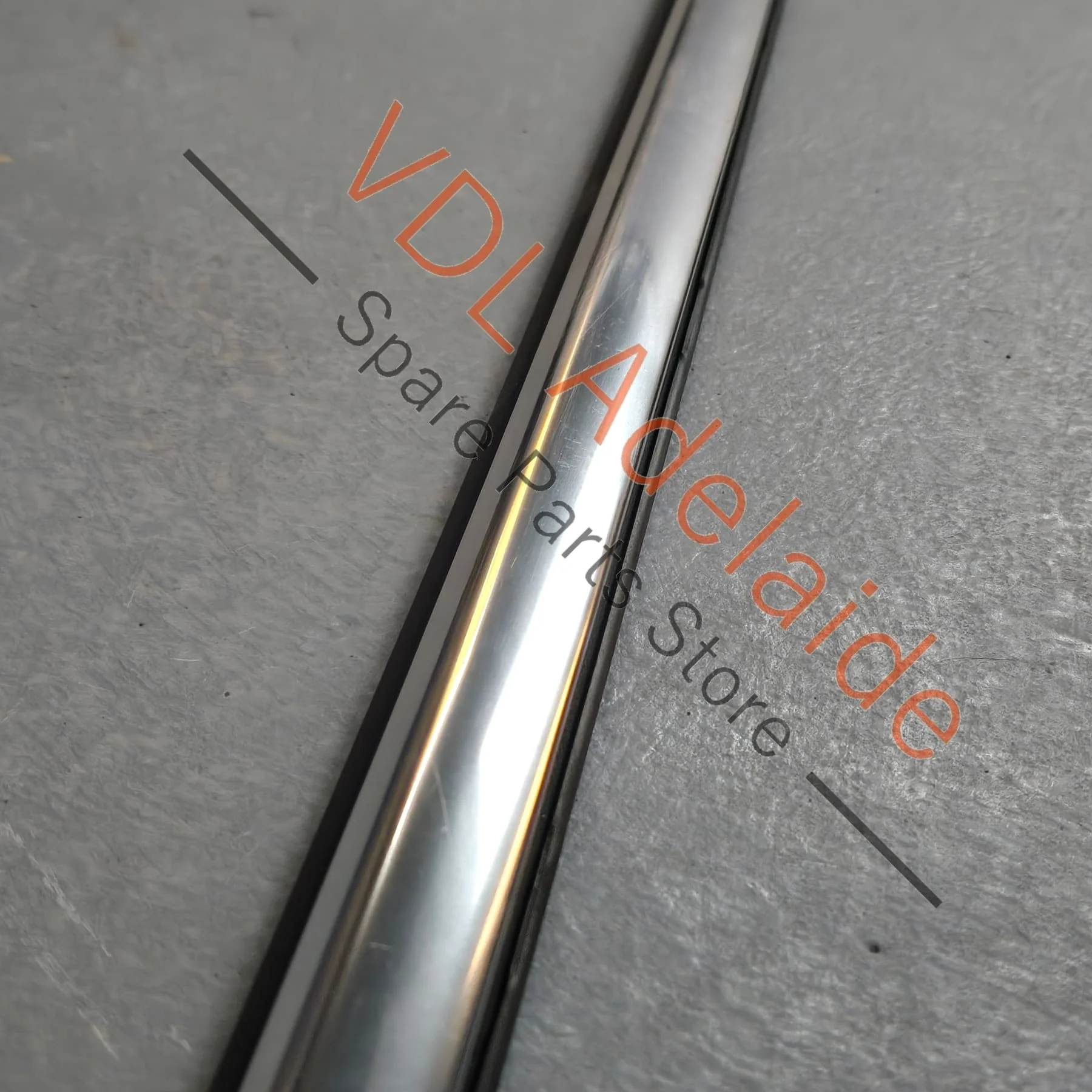 Porsche 92A 958 Set of Window Chrome Trims Polished Aluminium - Image 6