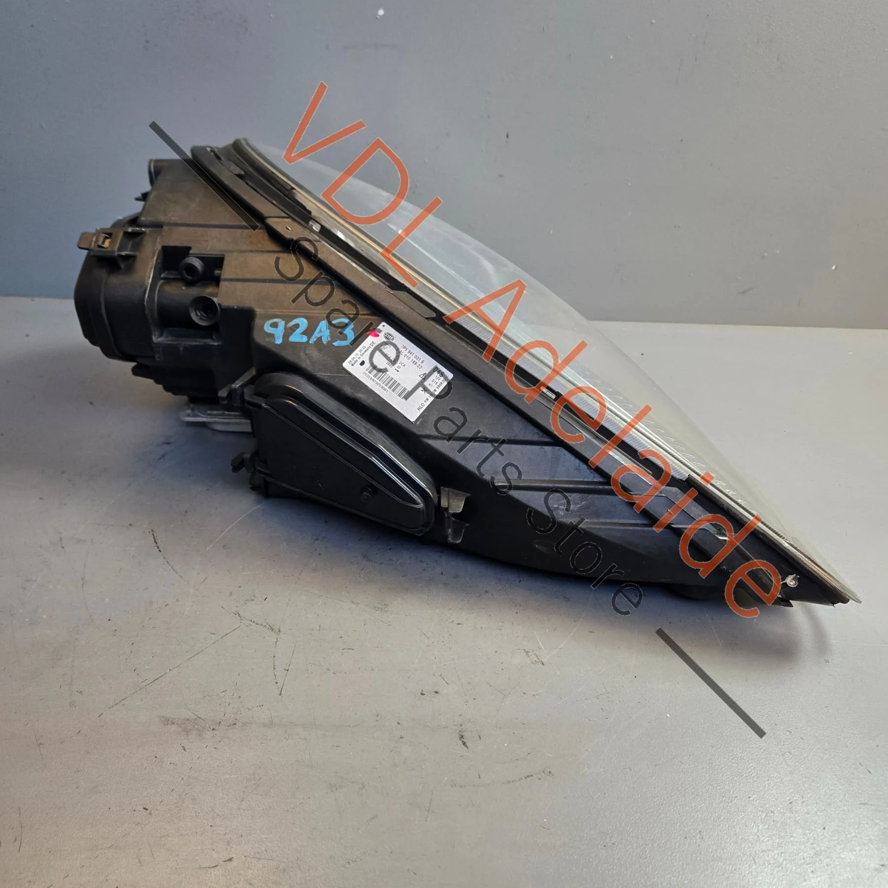 Porsche Cayenne 958 Left Xenon Headlight 95863117512 7P5941031S - Image 5