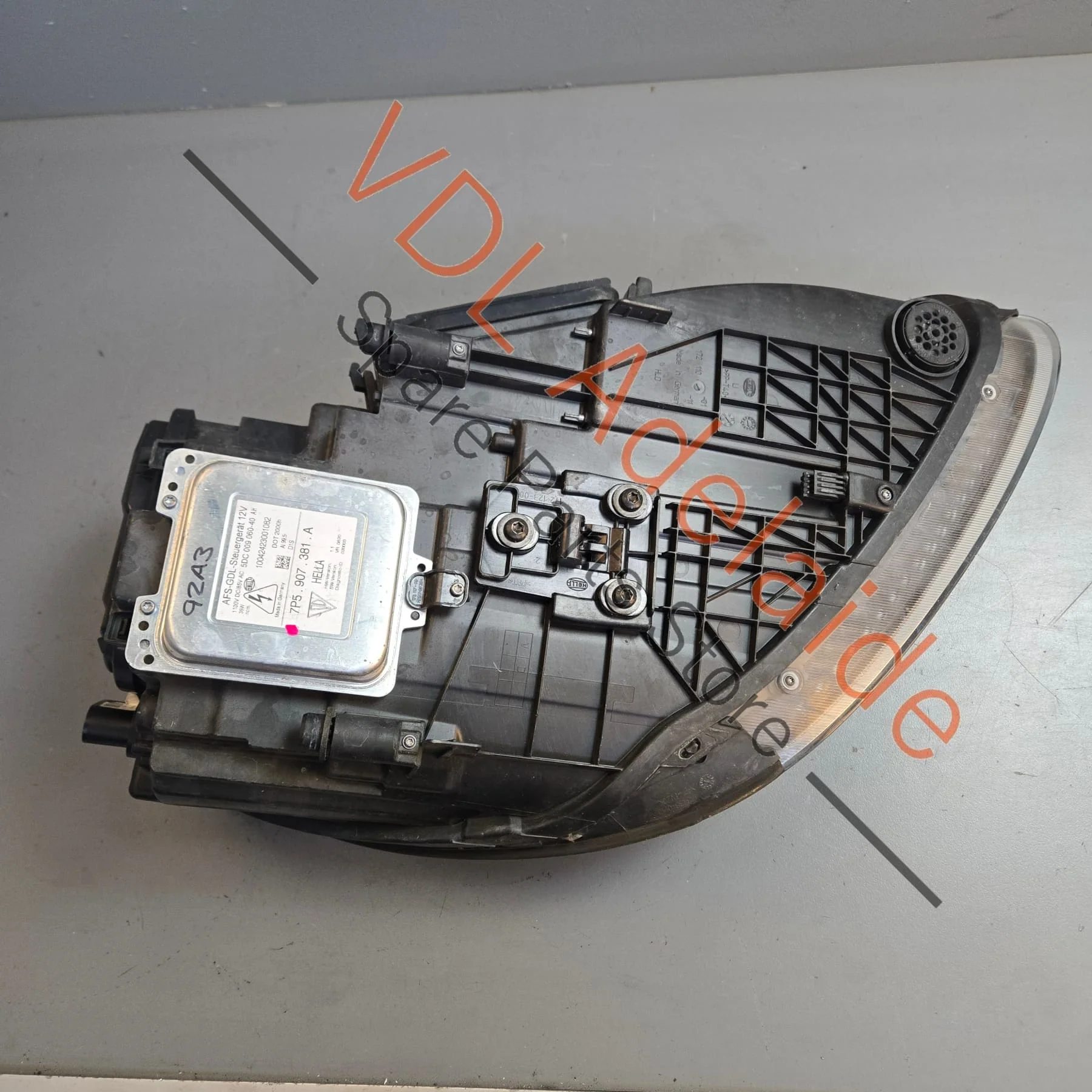 Porsche Cayenne 958 Left Xenon Headlight 95863117512 7P5941031S - Image 9