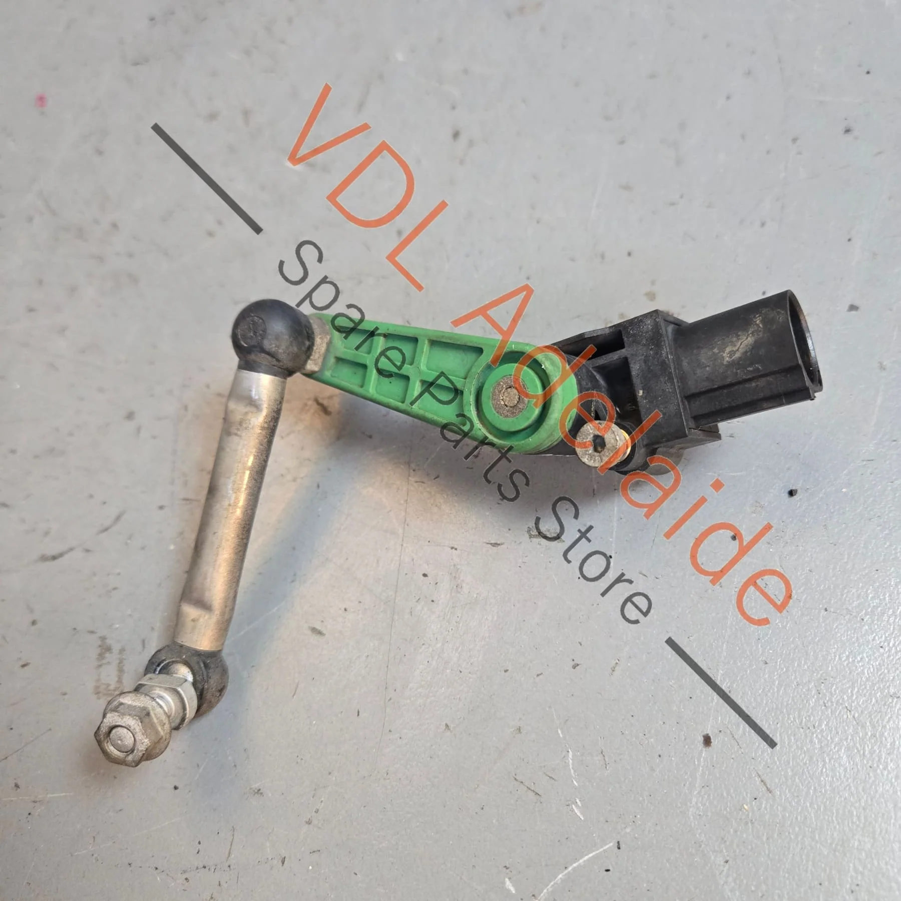 Porsche Cayenne 958 Rear Level Sensor 7P0616571 95833107700 - Image 3