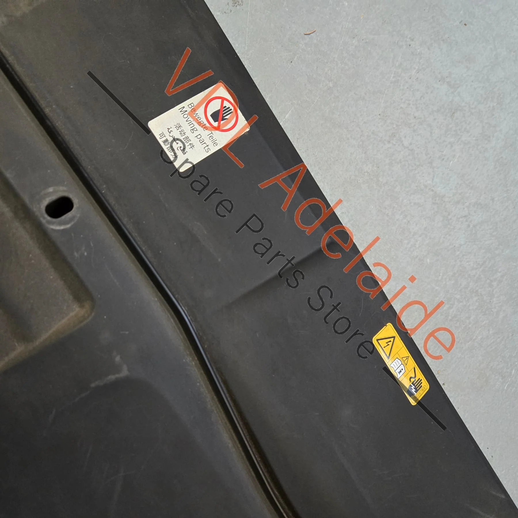 Porsche Cayenne 958 92A Radiator Upper Cover Trim 7P5805806 95855680601 9B9 - Image 4