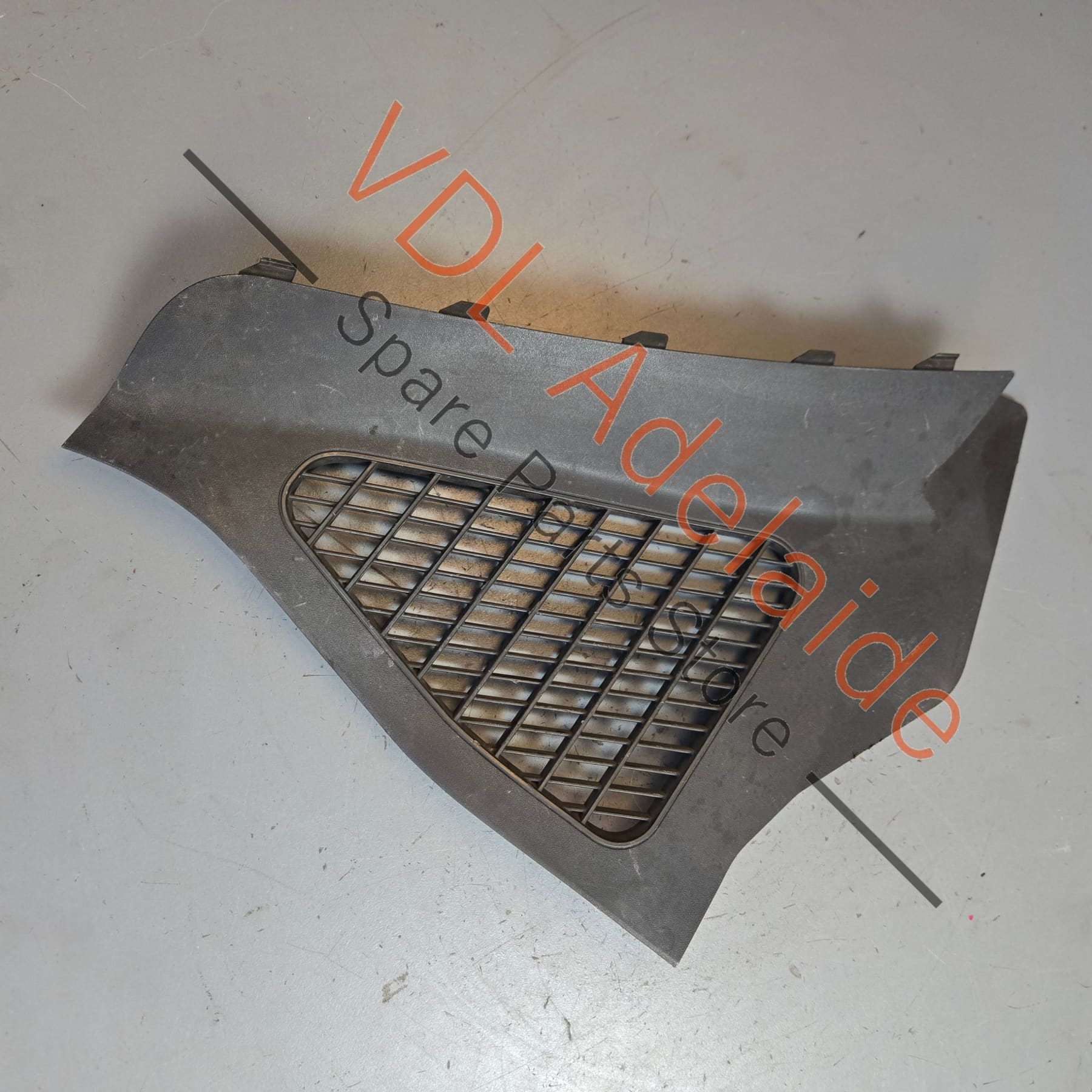 Porsche Cayenne 958 92A Engine Bay Cover Trim Left Side Top 7P5819175C 95855658302 9B9