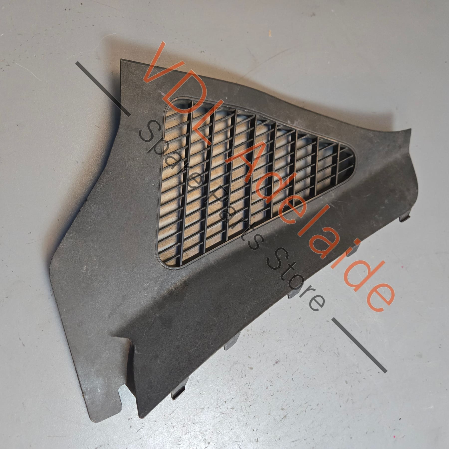 Porsche Cayenne 958 92A Engine Bay Cover Trim Left Side Top 7P5819175C 95855658302 9B9 - Image 3