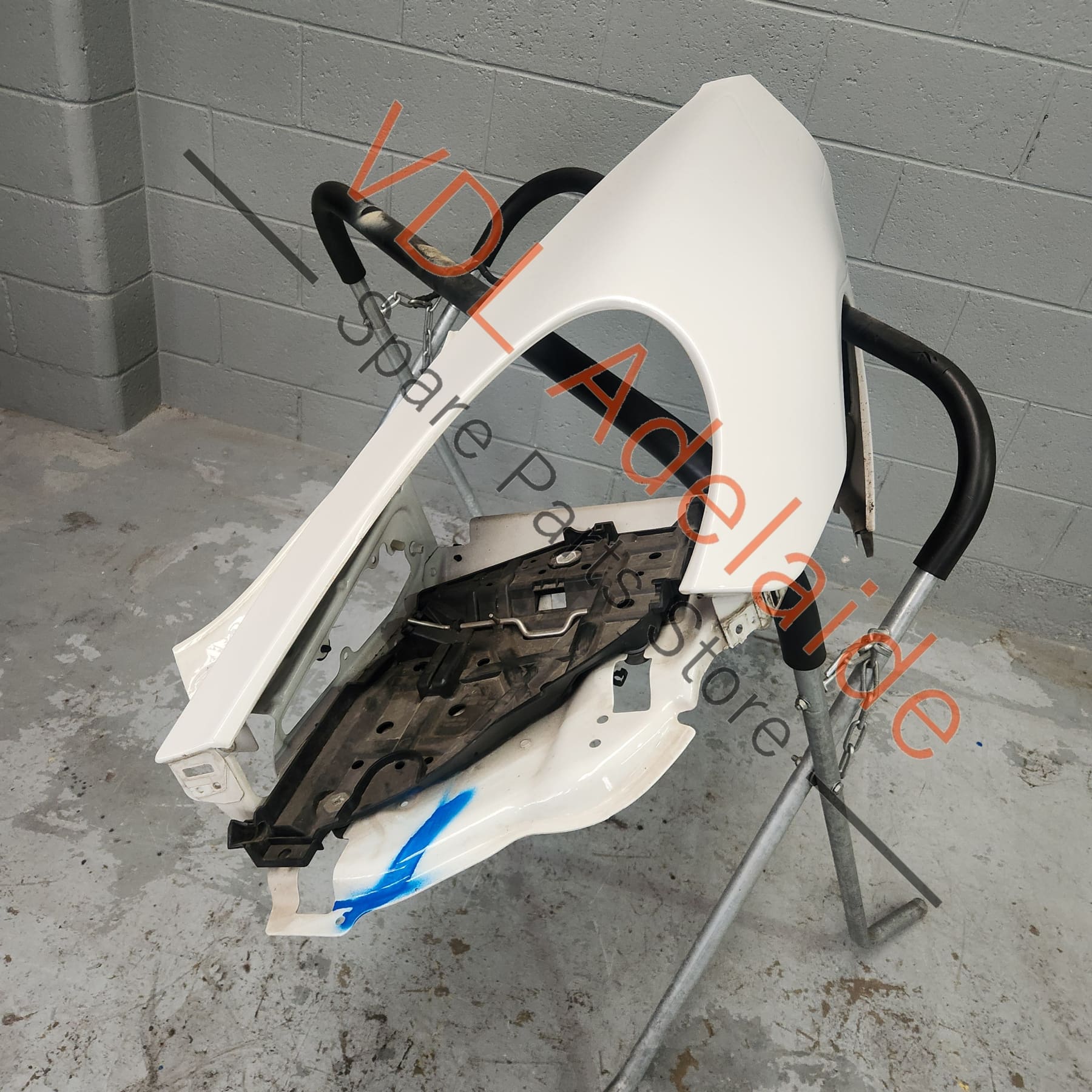 Porsche Panamera 970 Front Left Fender Wing Panel 97050303104GRV 97050303104 Carrara White B9A / B4 - Image 3