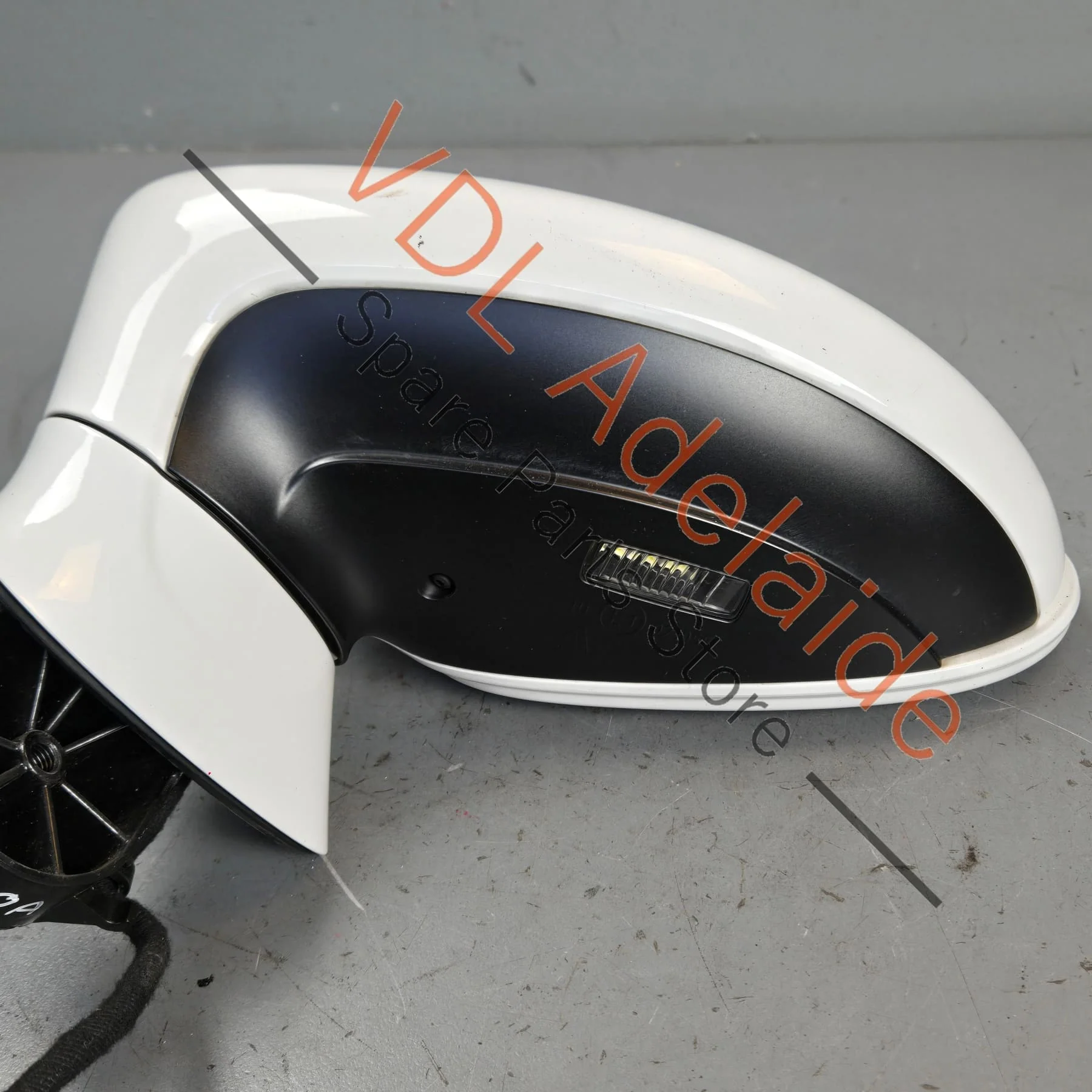 Porsche Panamera Left Side Mirror Power Folding Convex Complete w Glass 97073103702 - Image 2