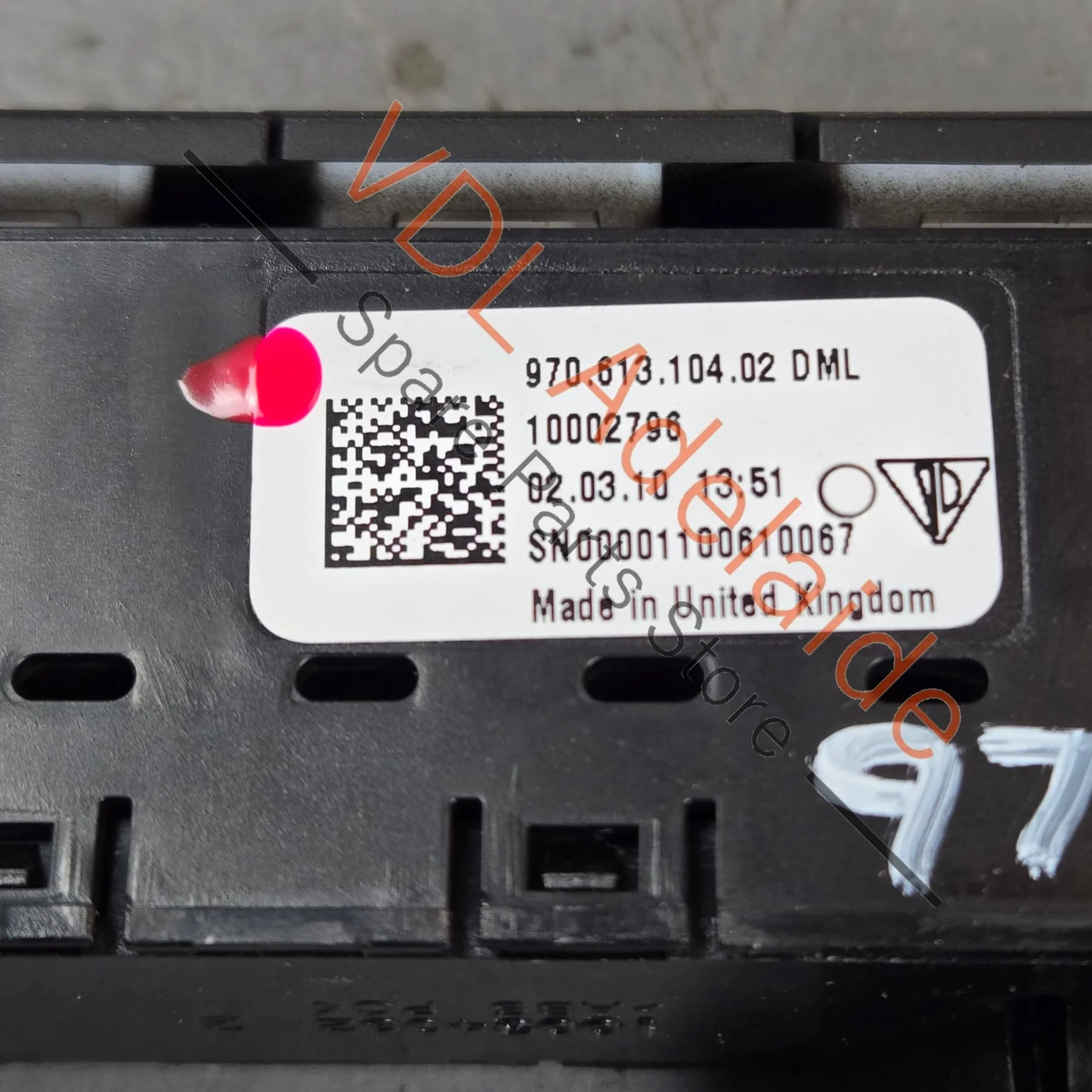 Porsche Panamera 970 Right Door Memory Seat Switch 97061310402 - Image 2