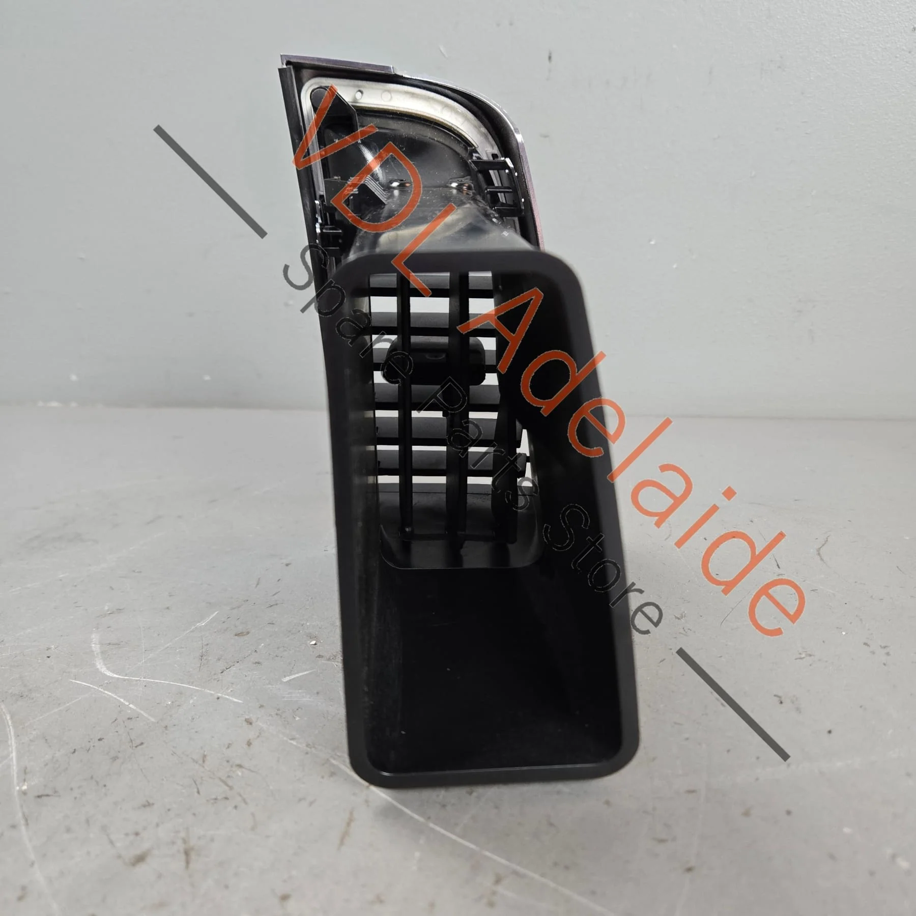 Porsche Panamera 970 Centre Right Dashboard Air Vent 97055214204 DAP - Image 4