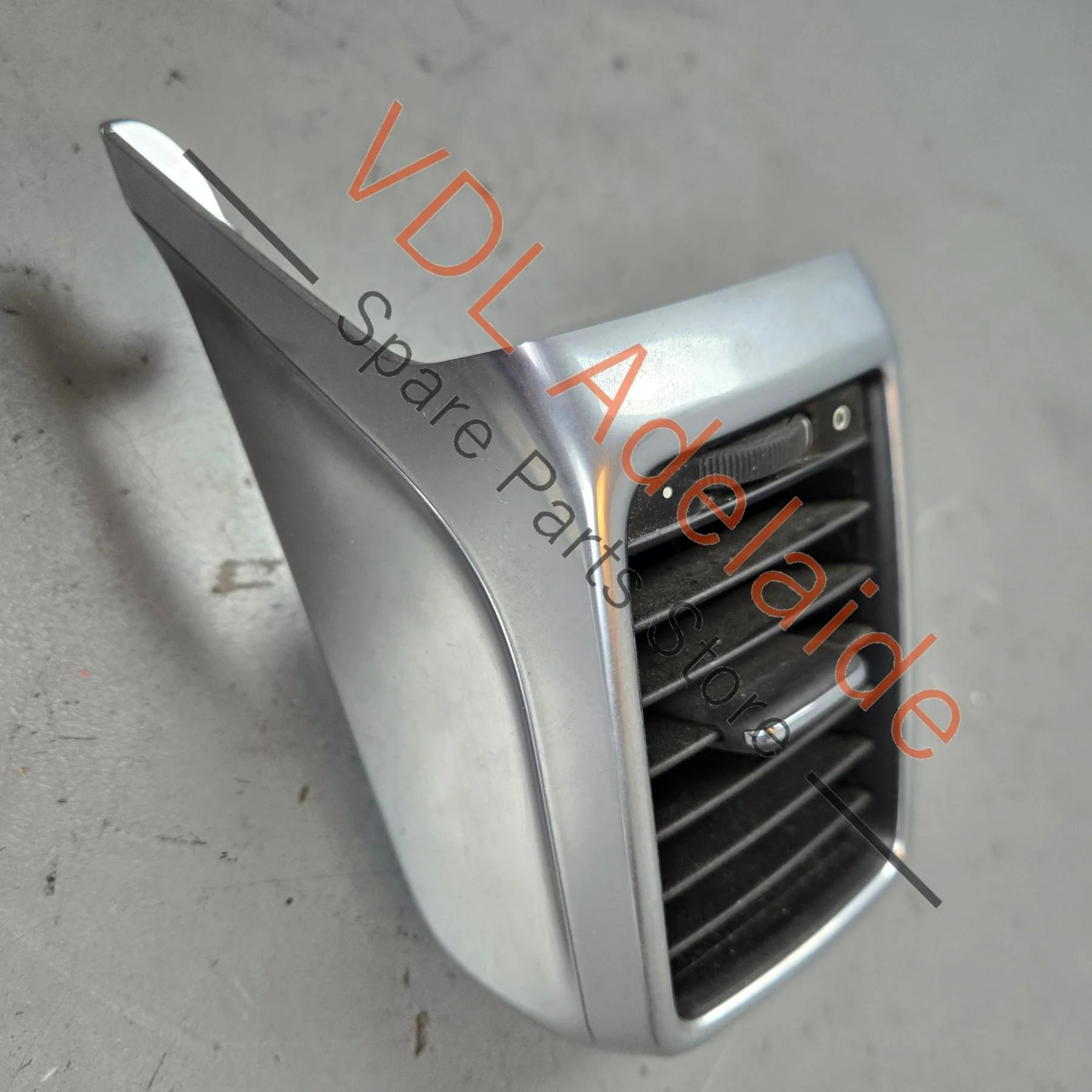 Porsche Panamera 970 Rear Left Passenger Air Vent 97055317102 DAP - Image 2