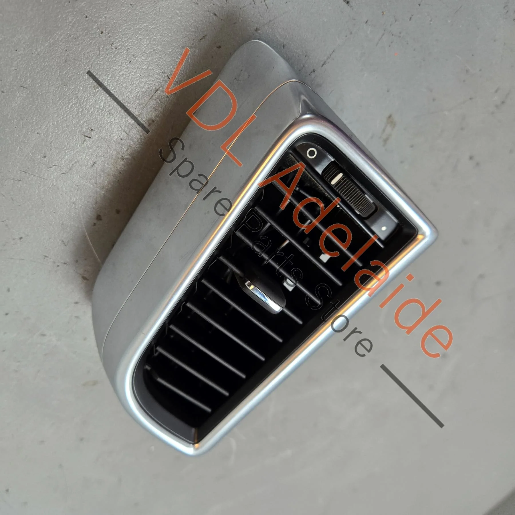 Porsche Panamera 970 Left Side B Pillar Air Vent 97055535101 DAP - Image 3