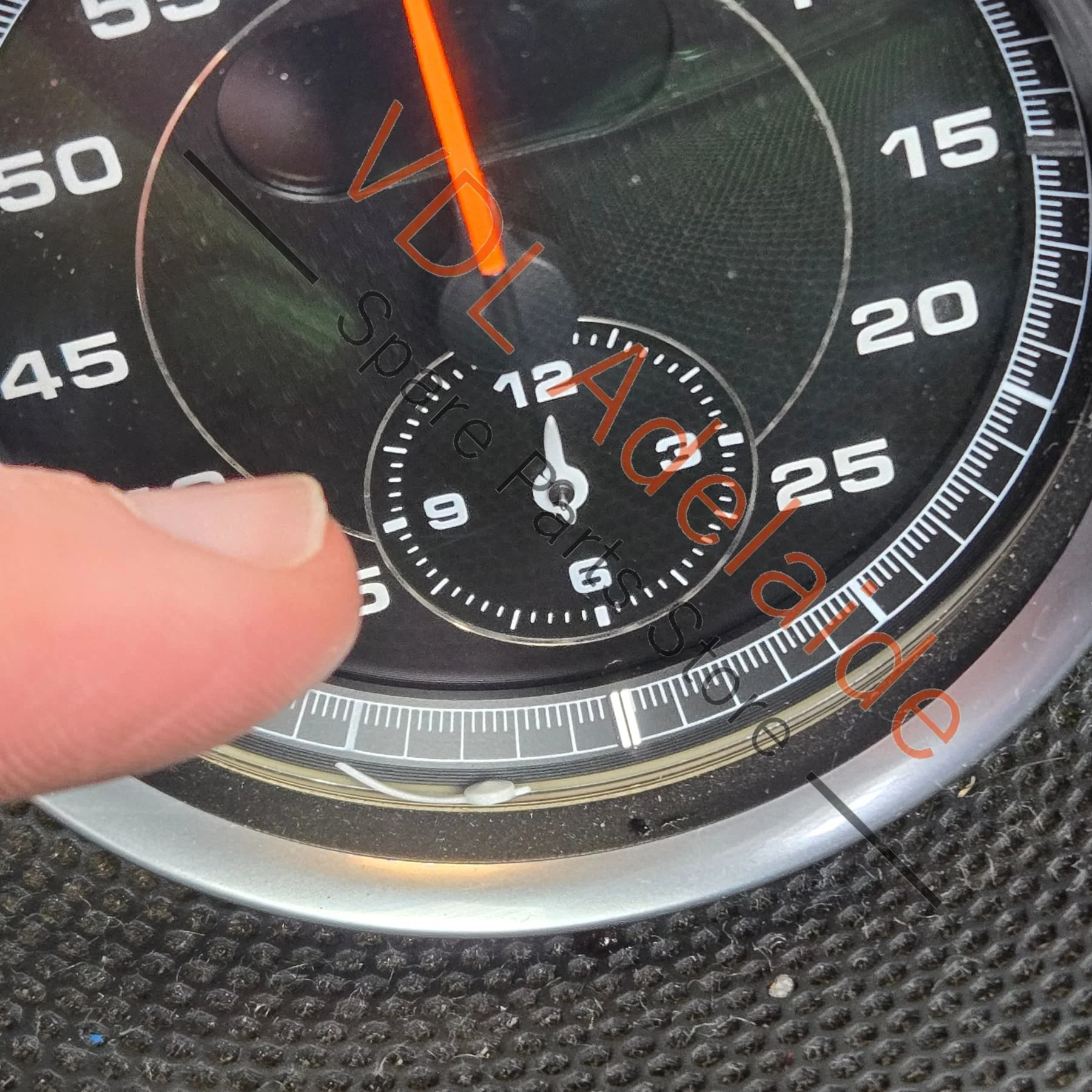 Porsche Dashboard Clock Crono 9P1919203E DAP 97064130102 DAP **DISCOUNTED STOCK** - Image 4
