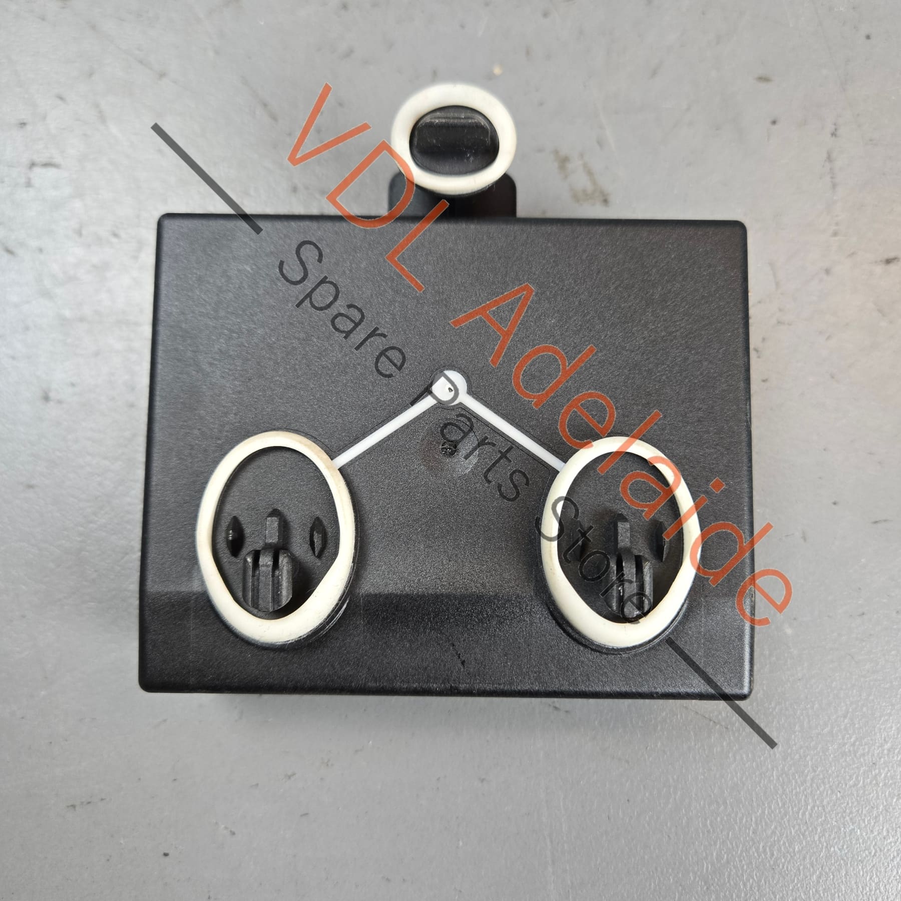 Porsche Panamera Driver Front Door Control Module 7PP959793J 7PP959793R - Image 2