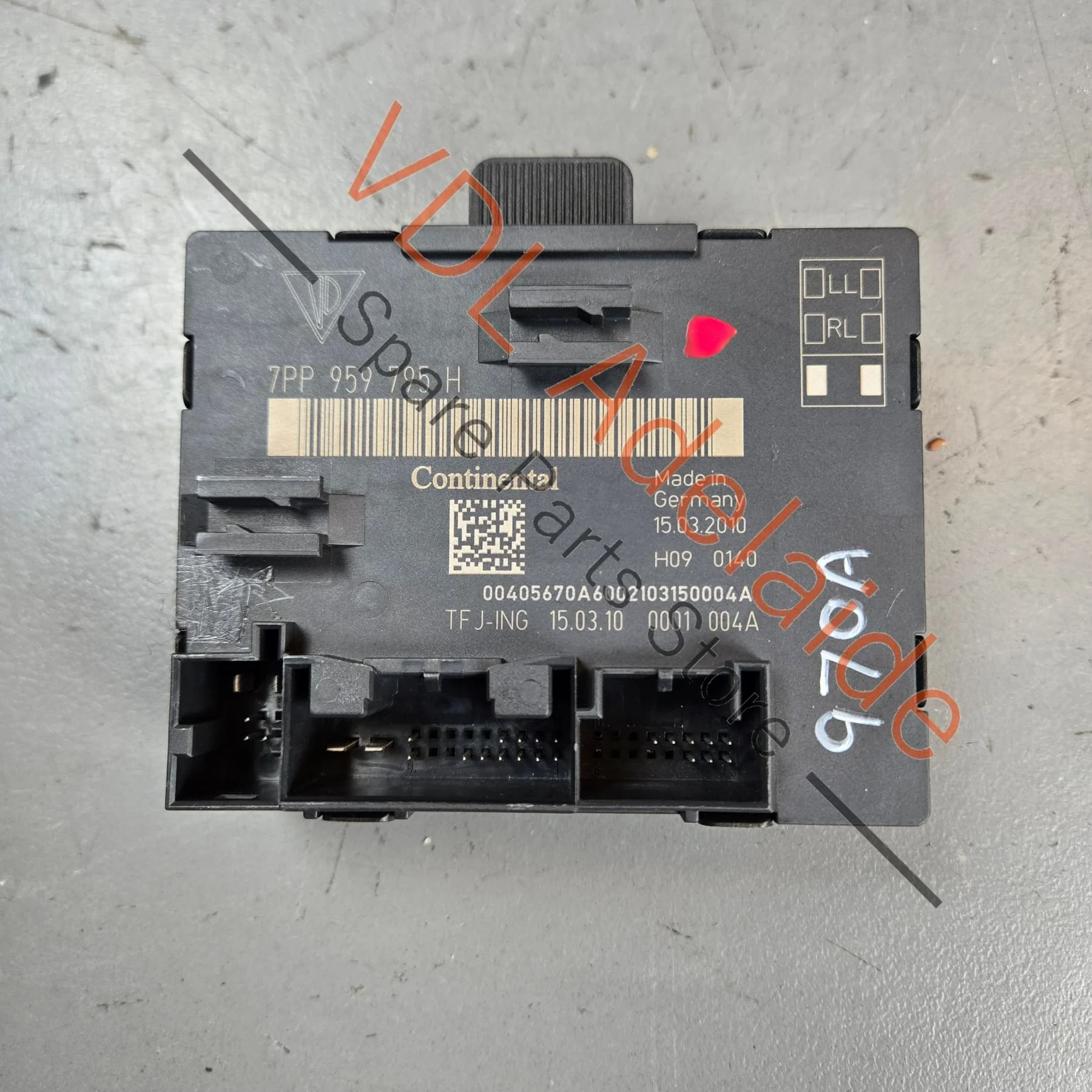 Porsche Panamera Rear Door Control Module 7PP959795H 7PP959795J