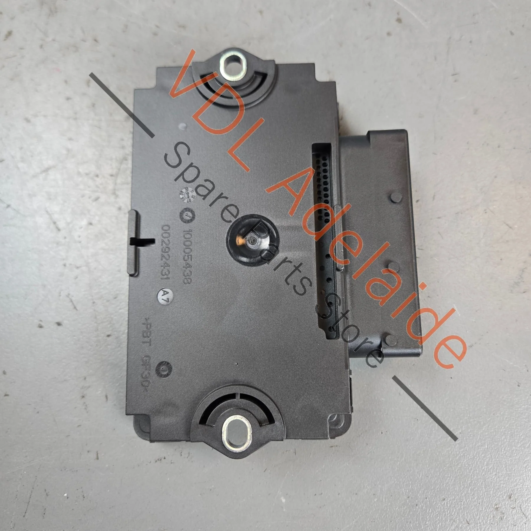 Porsche Panamera Park Brake Control Module 97061810910 97061810908 - Image 3