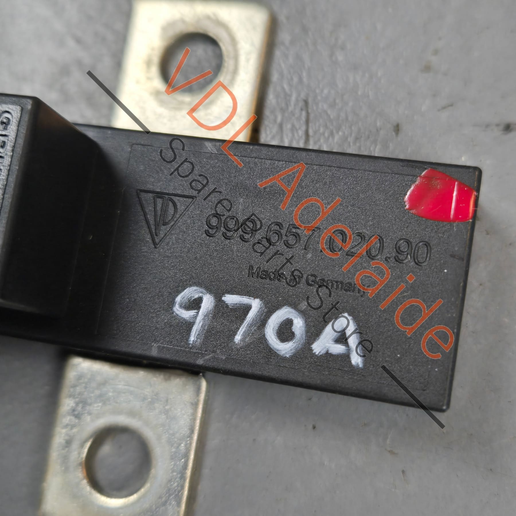 Porsche Panamera Cayenne Battery Isolation Fuse Pyro 99965702090 - Image 3