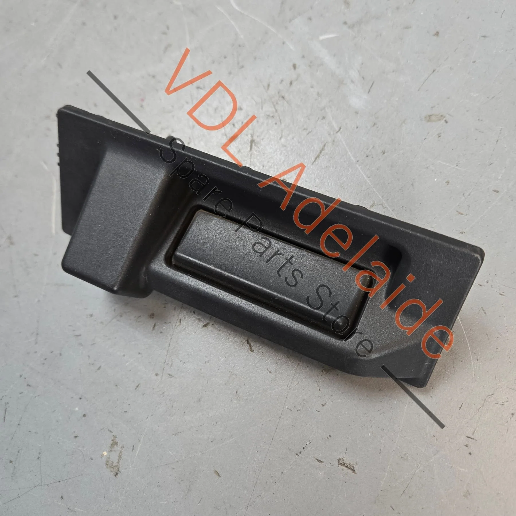Porsche Panamera Rear Reverse Camera Trunk Button 97061342301 97061342502 1E0 - Image 2