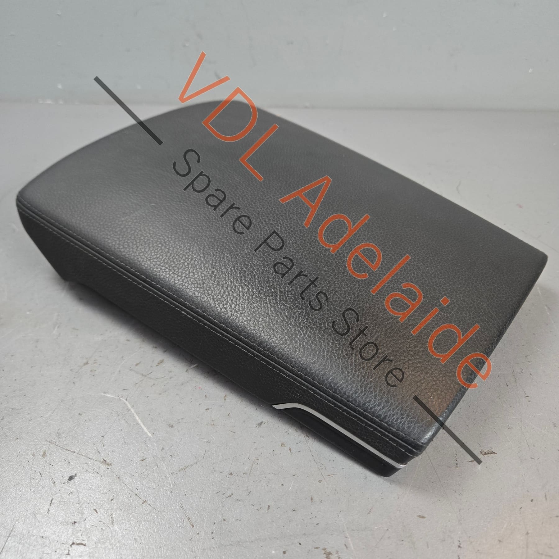 Porsche Panamera 970 Centre Arm Rest Console Lid 97055332502 21U Black Leather
