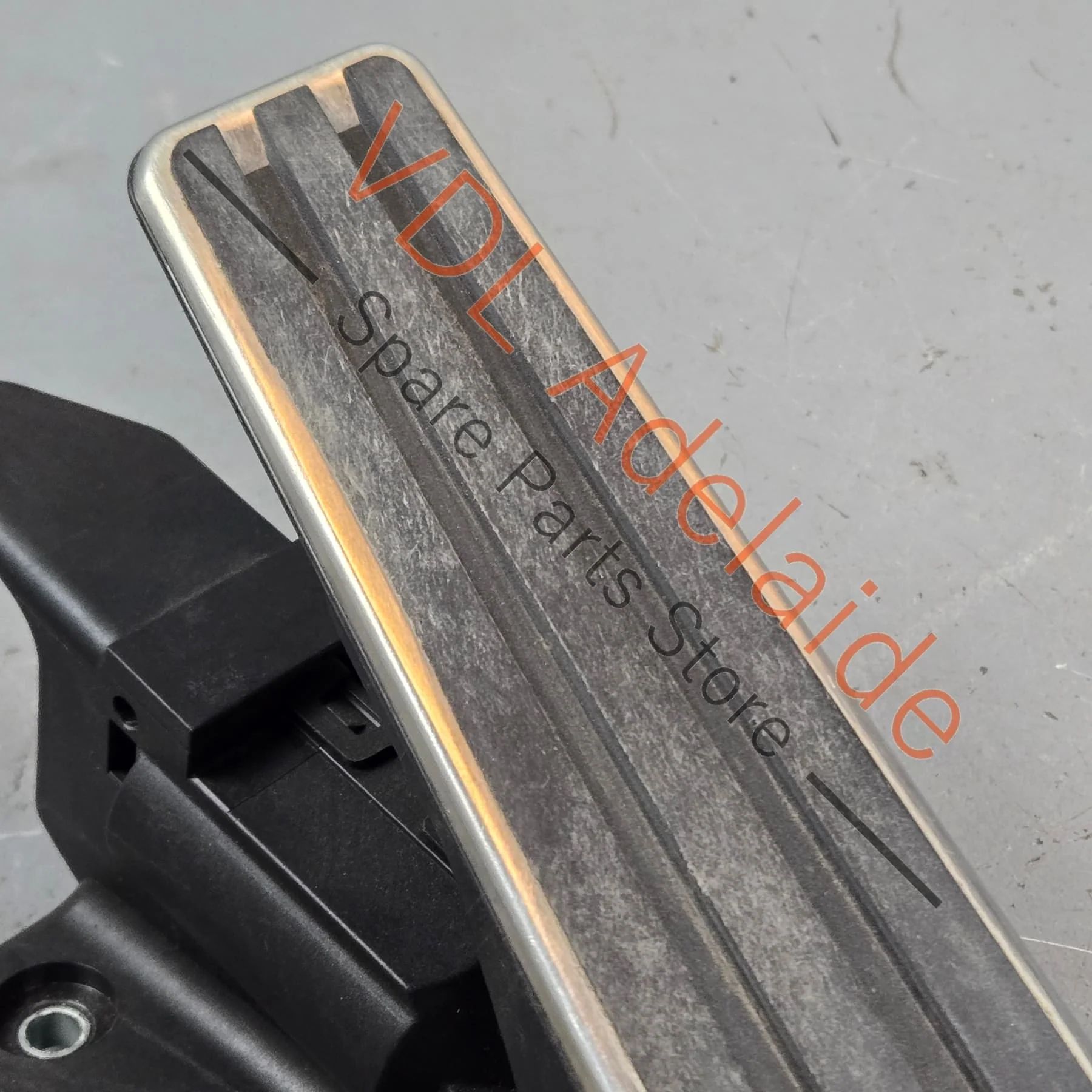 Porsche Panamera 970 Throttle Gas Pedal Accelerator 97042302100 298721507H - Image 5
