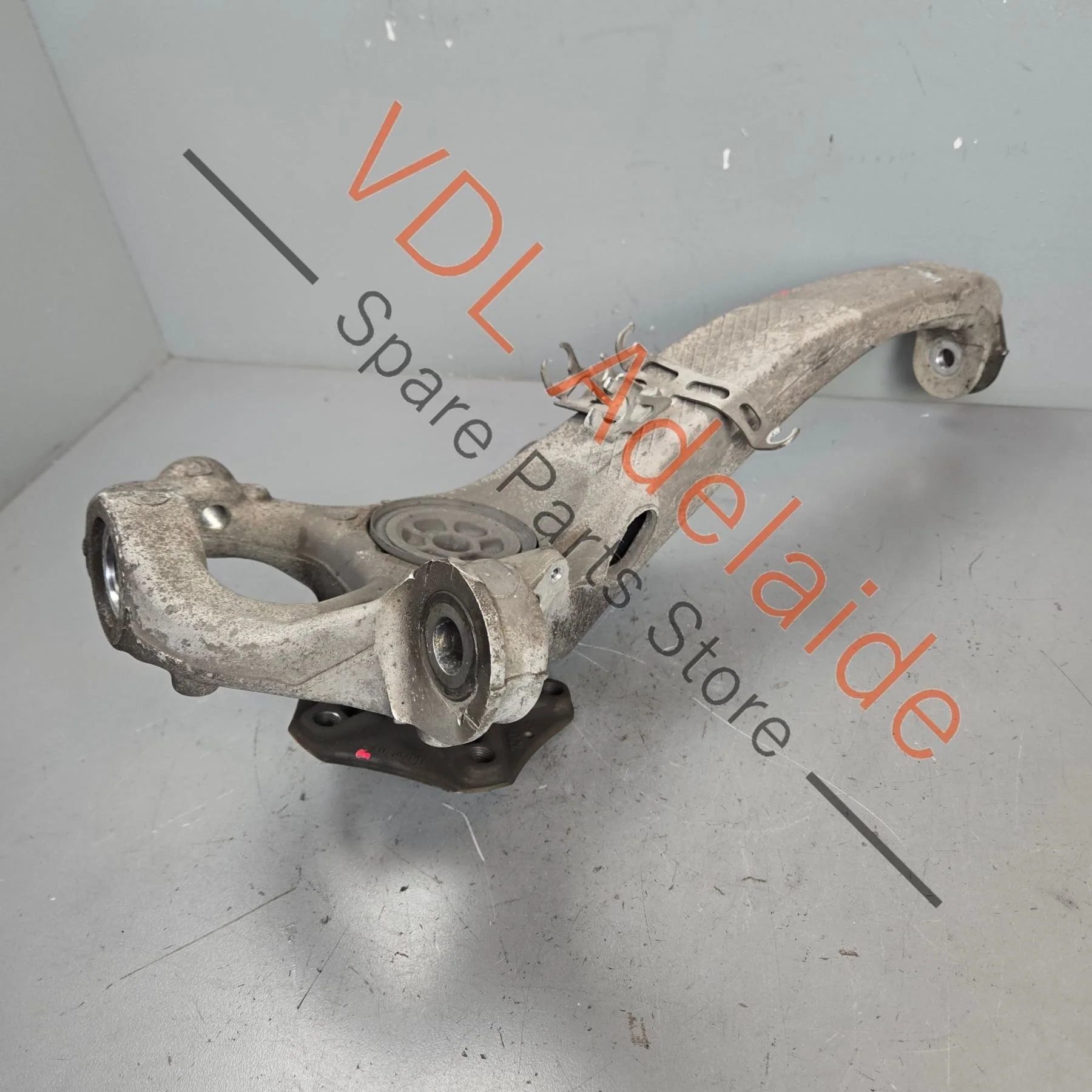 Porsche Panamera 970 Front Right Suspension Hub Bearing Housing 97034115803 97034115804 97034115805 - Image 4