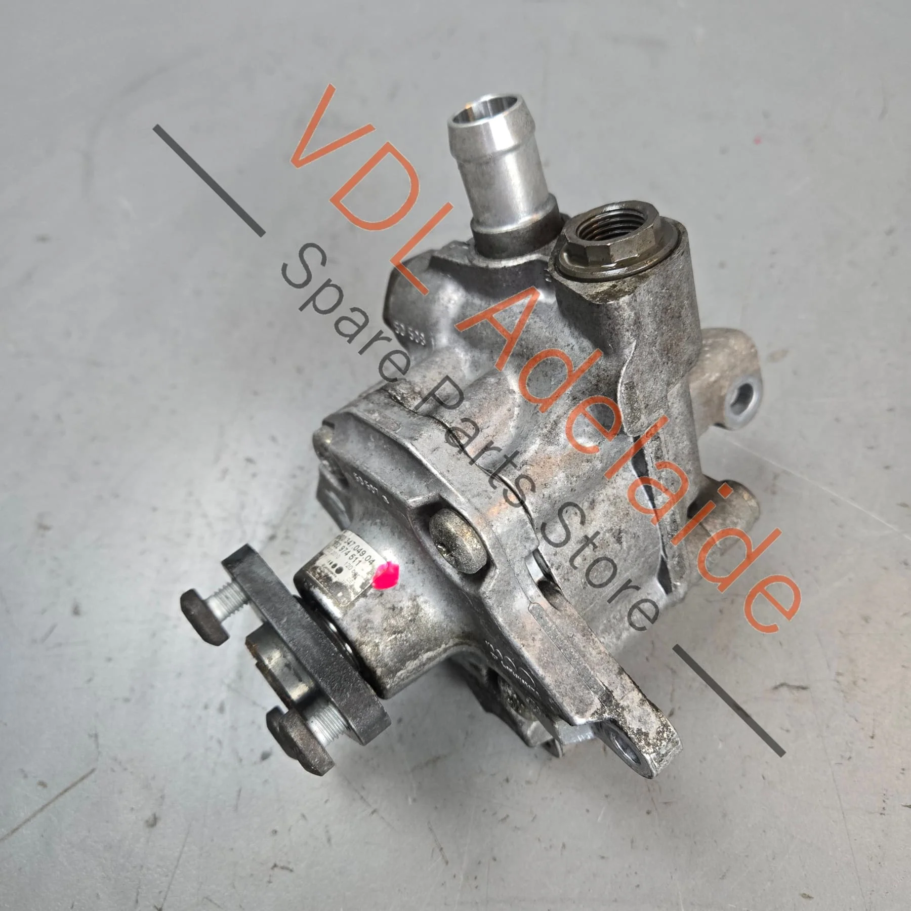 Porsche Panamera 970 Power Steering Vane Pump 97034704904 97034704907