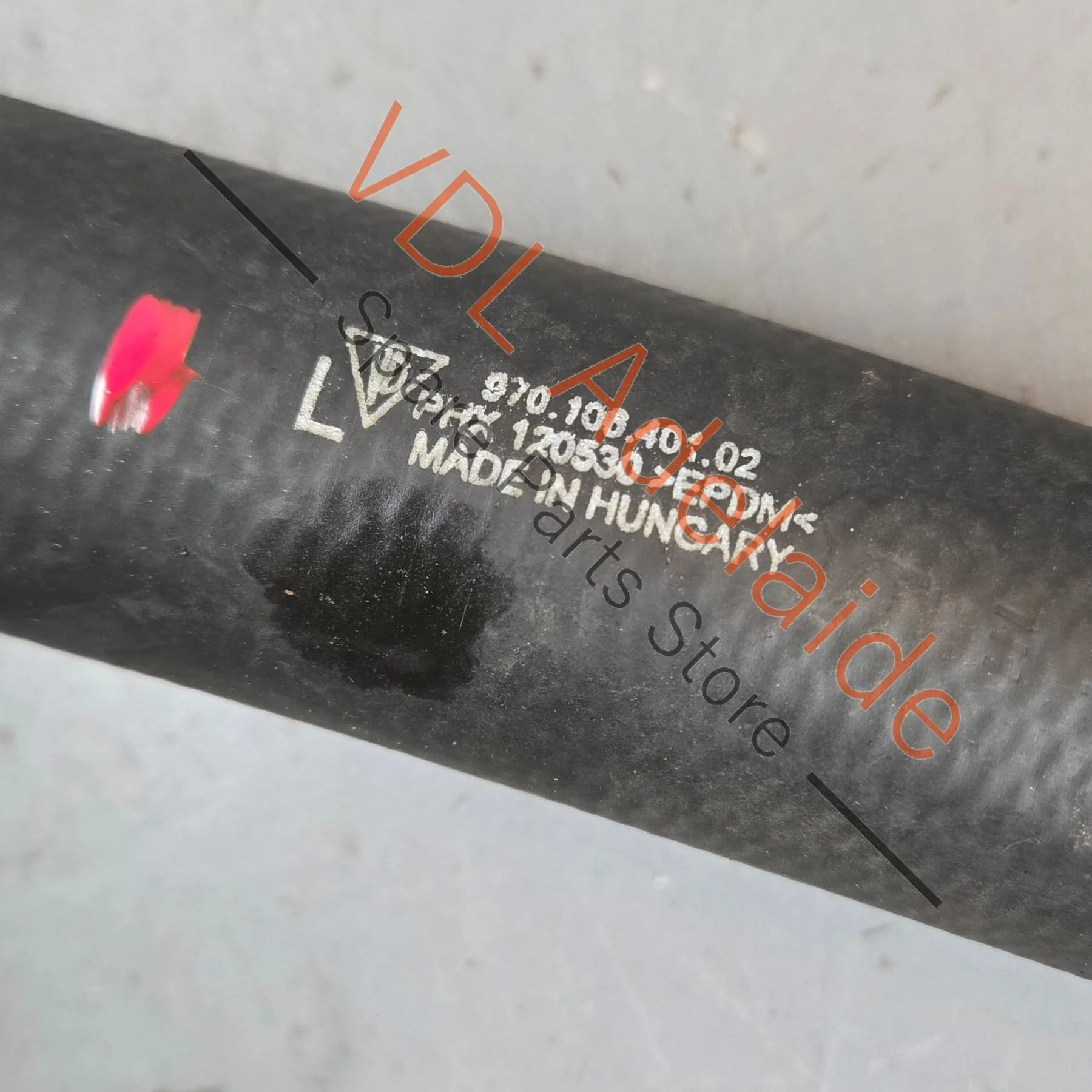 Porsche Panamera Left Side Radiator Hose Pipe 97010623101 97010640102 - Image 4