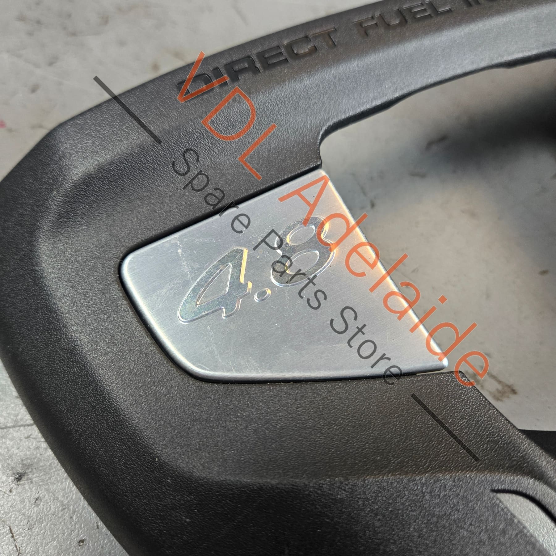 Porsche 4.8 V8 Engine Cover Front Trim with Badge Direct Injection 7PP130114 - Image 3