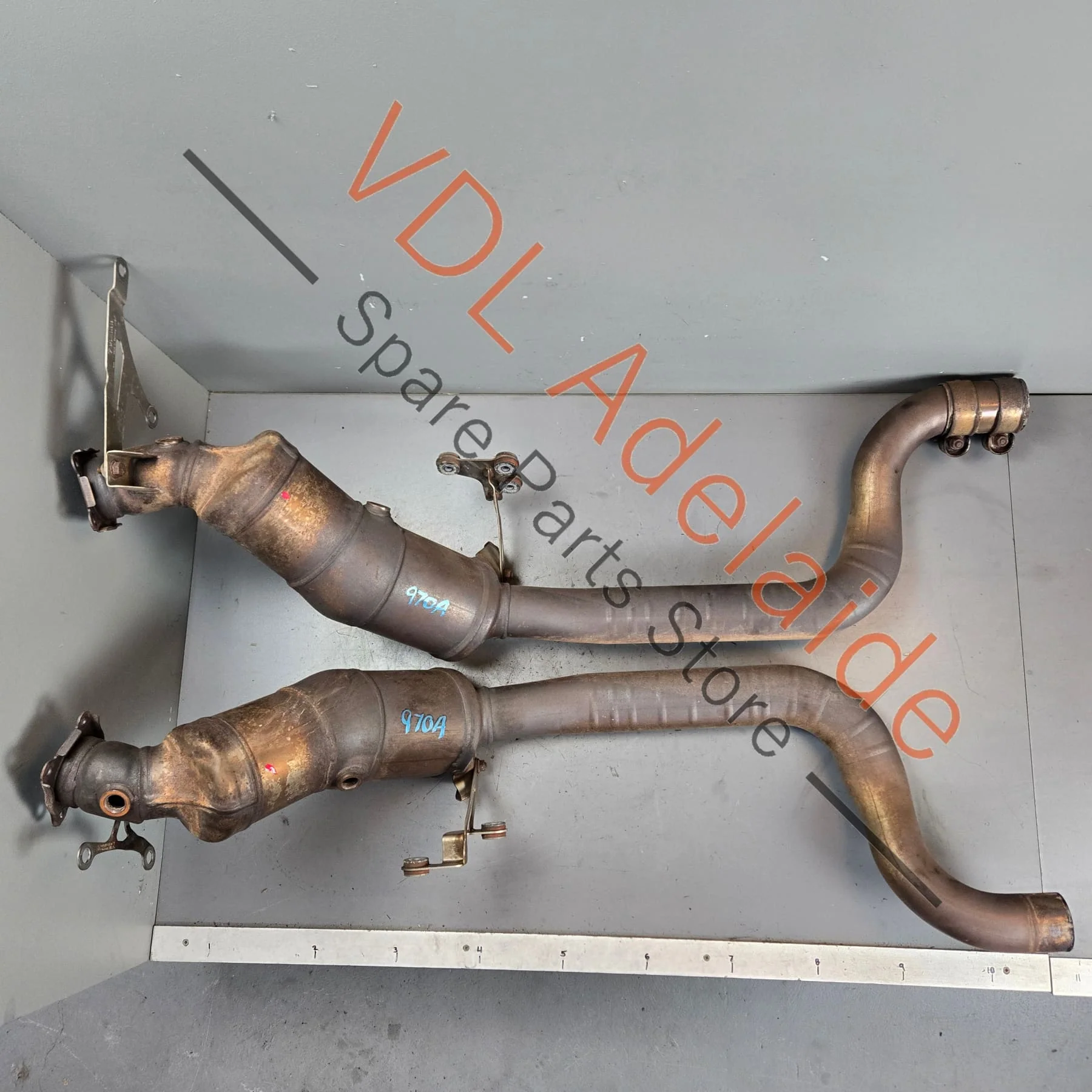Porsche Panamera 970 V8 Catalytic Converter set 97011334907 97011335007 - Image 4