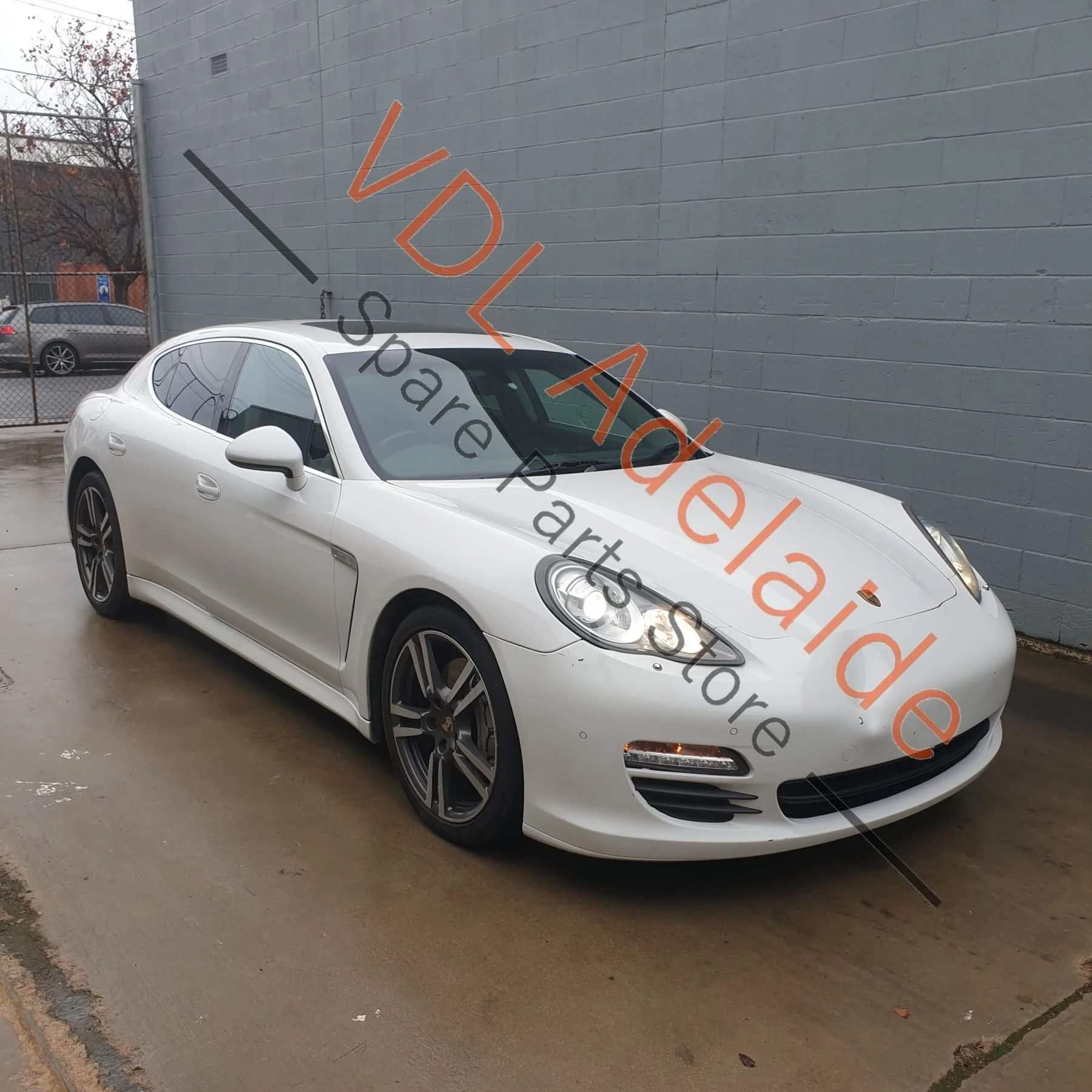 Porsche Panamera 970 Front Right Exterior Door Handle with Lock 97053891105 - Image 6