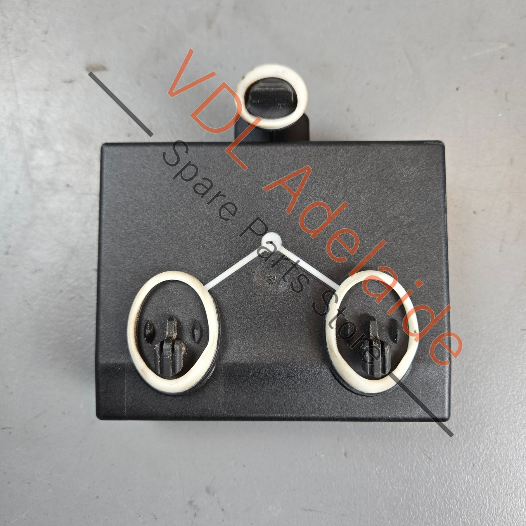 Porsche Panamera 970 Rear Door Control Module 7PP959795J 7PP959795H - Image 2