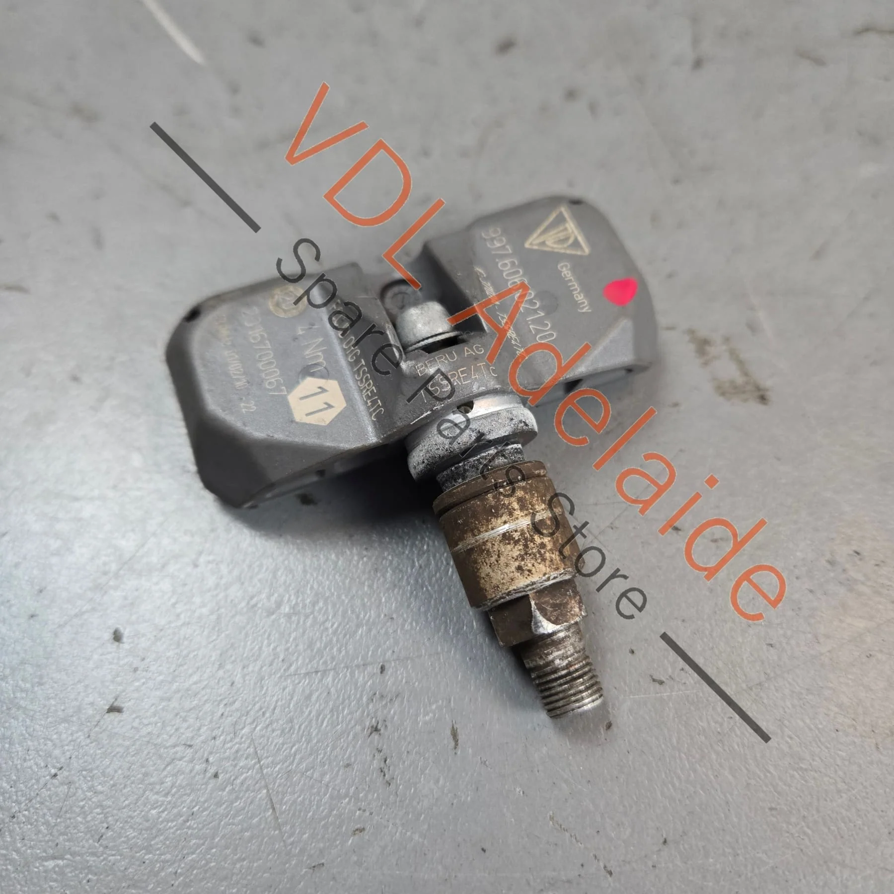 Porsche Tire Pressure Monitor Wheel Sensor TPMS 7PP907275F 99760602120 - Image 3
