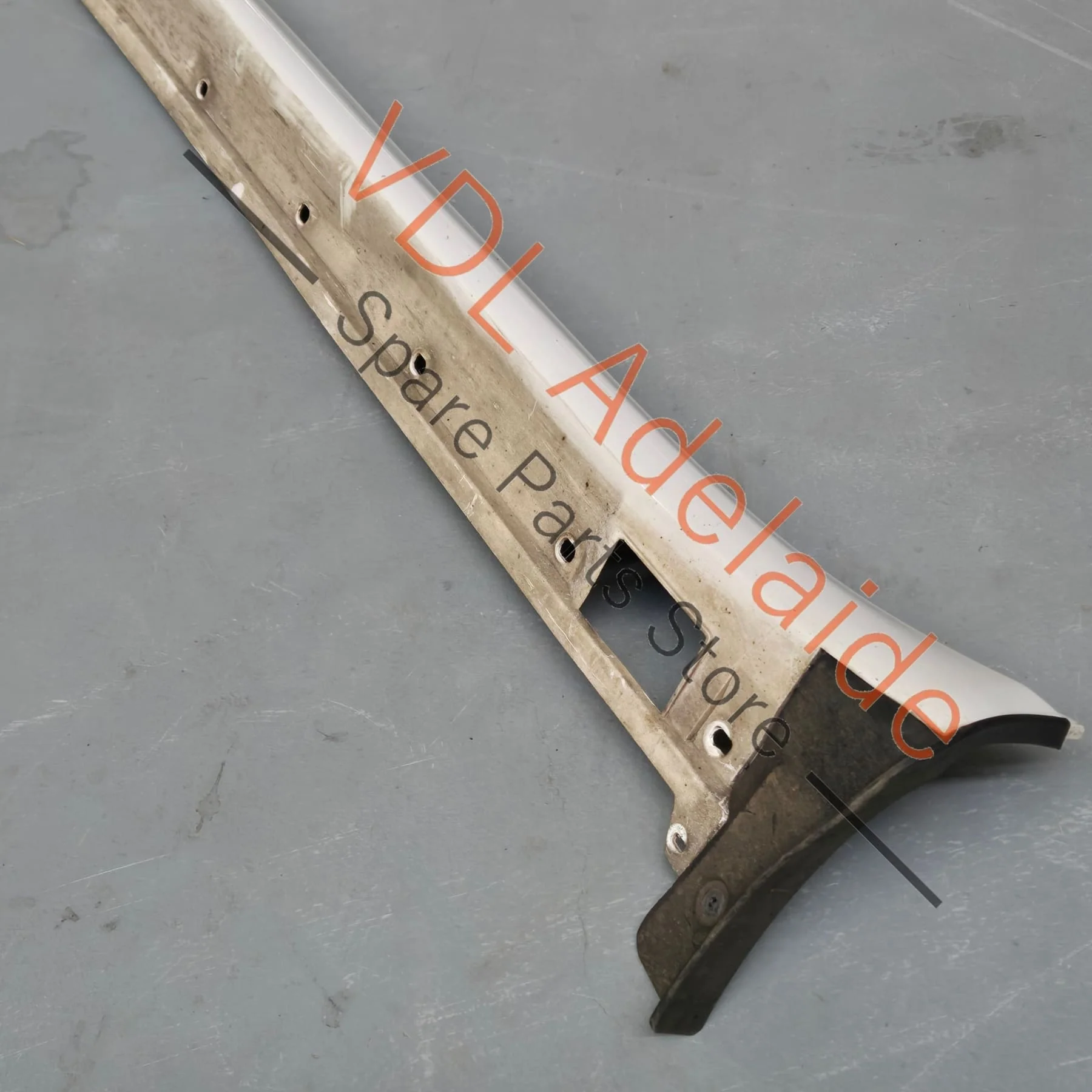 Porsche Panamera 970 Left Side Sideskirt Rocker Moulding Exterior Trim 97055920110 G2L 97055950100 - Image 6