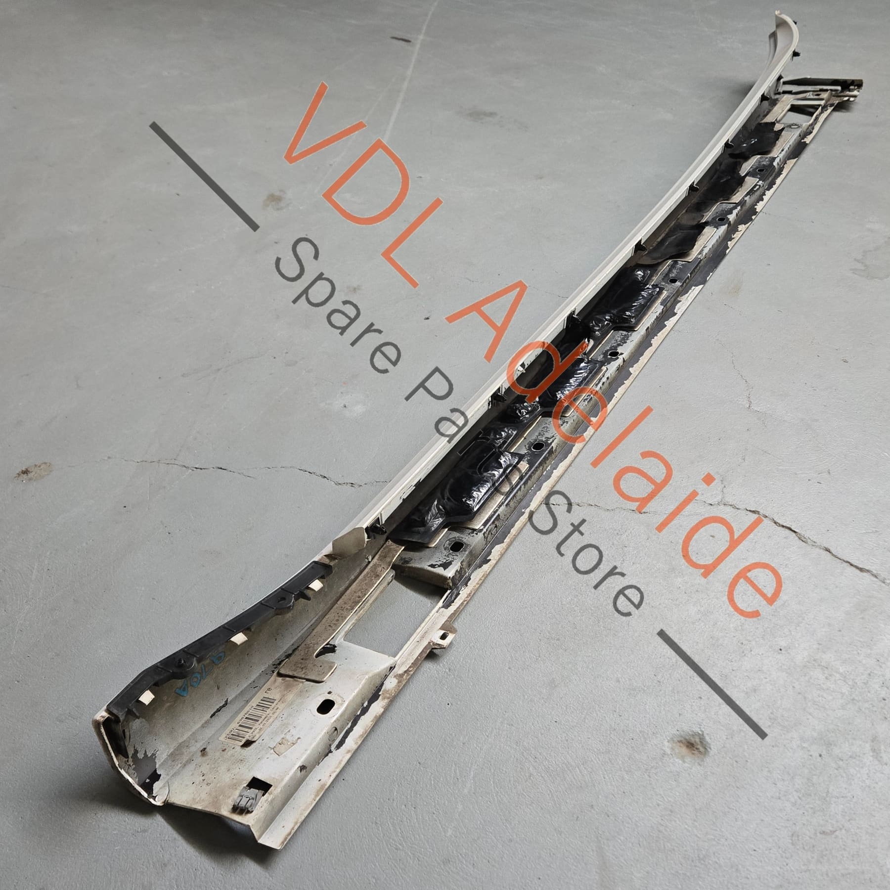 Porsche Panamera 970 Right Side Sideskirt Rocker Moulding Exterior Trim 97055920210 G2L 97055950200 - Image 2