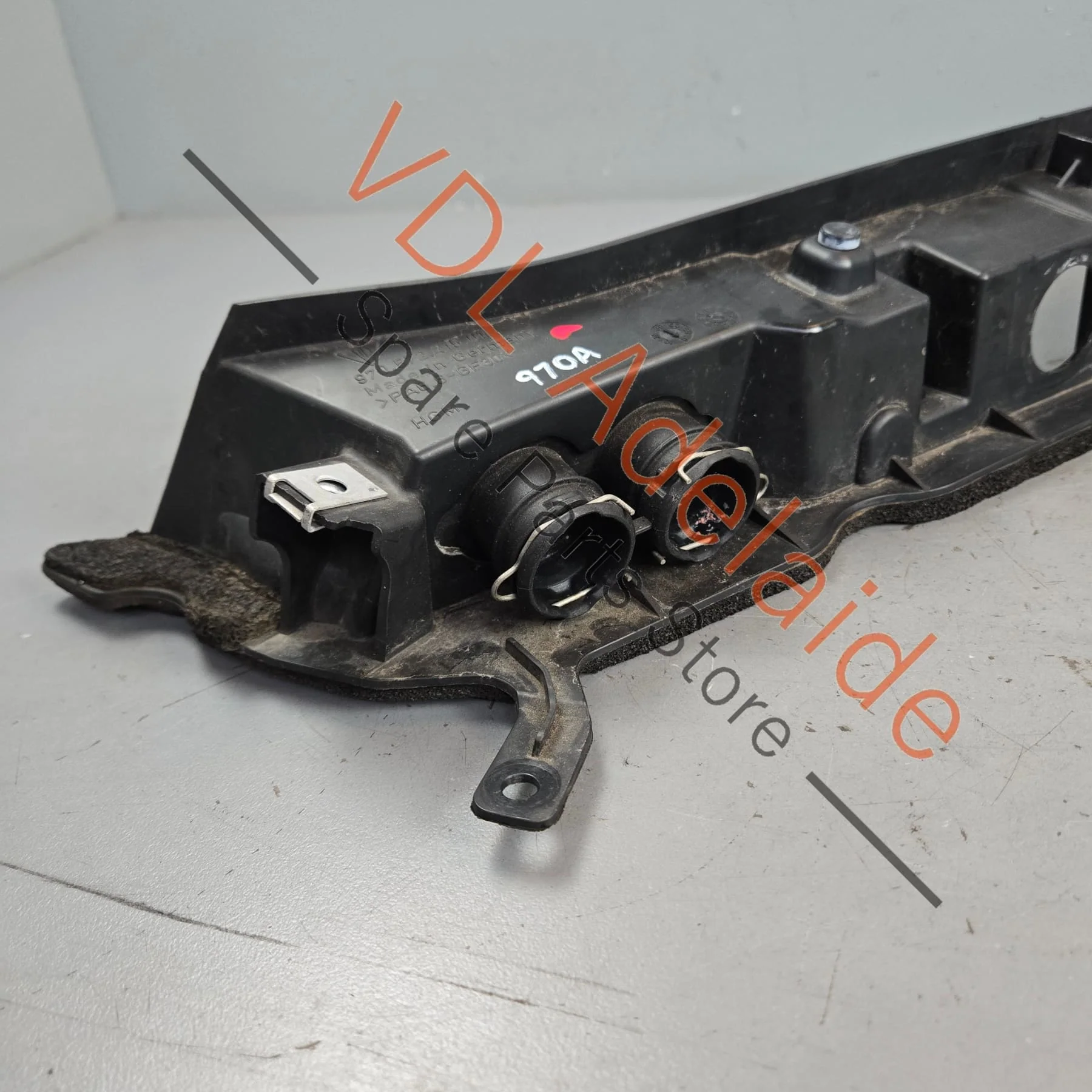 Porsche Panamera 970 Waterbox Firewall Plastic 97057241501 - Image 6