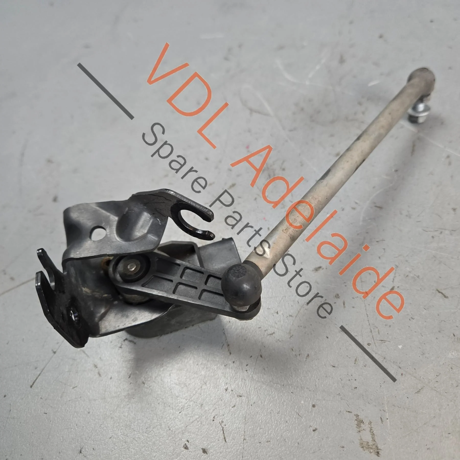 Porsche Panamera 970 Rear Right Suspension Level Sensor 97033302203 - Image 3