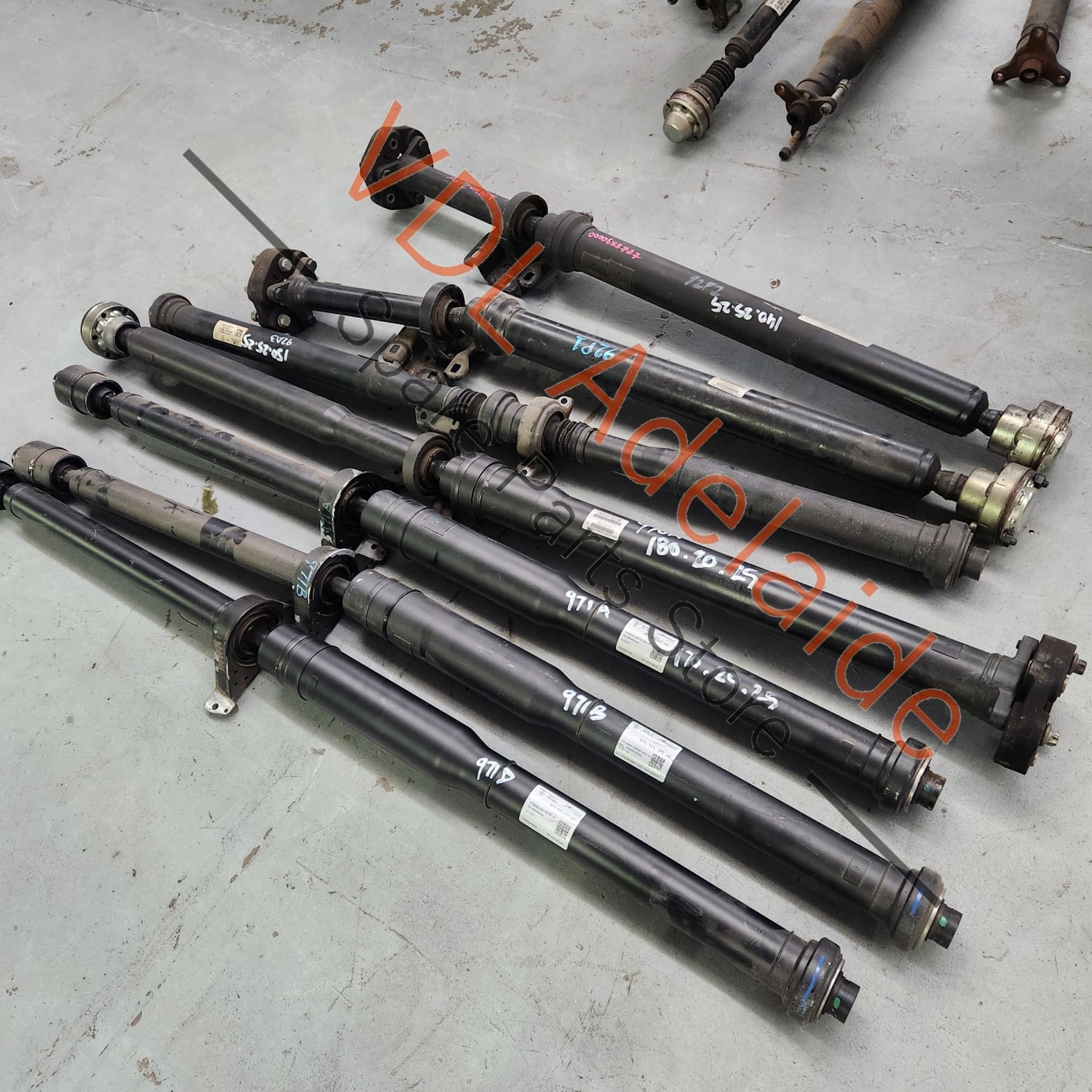 Porsche Panamera 970 Cardan Propeller Tail Shaft 97042101102 97042101104