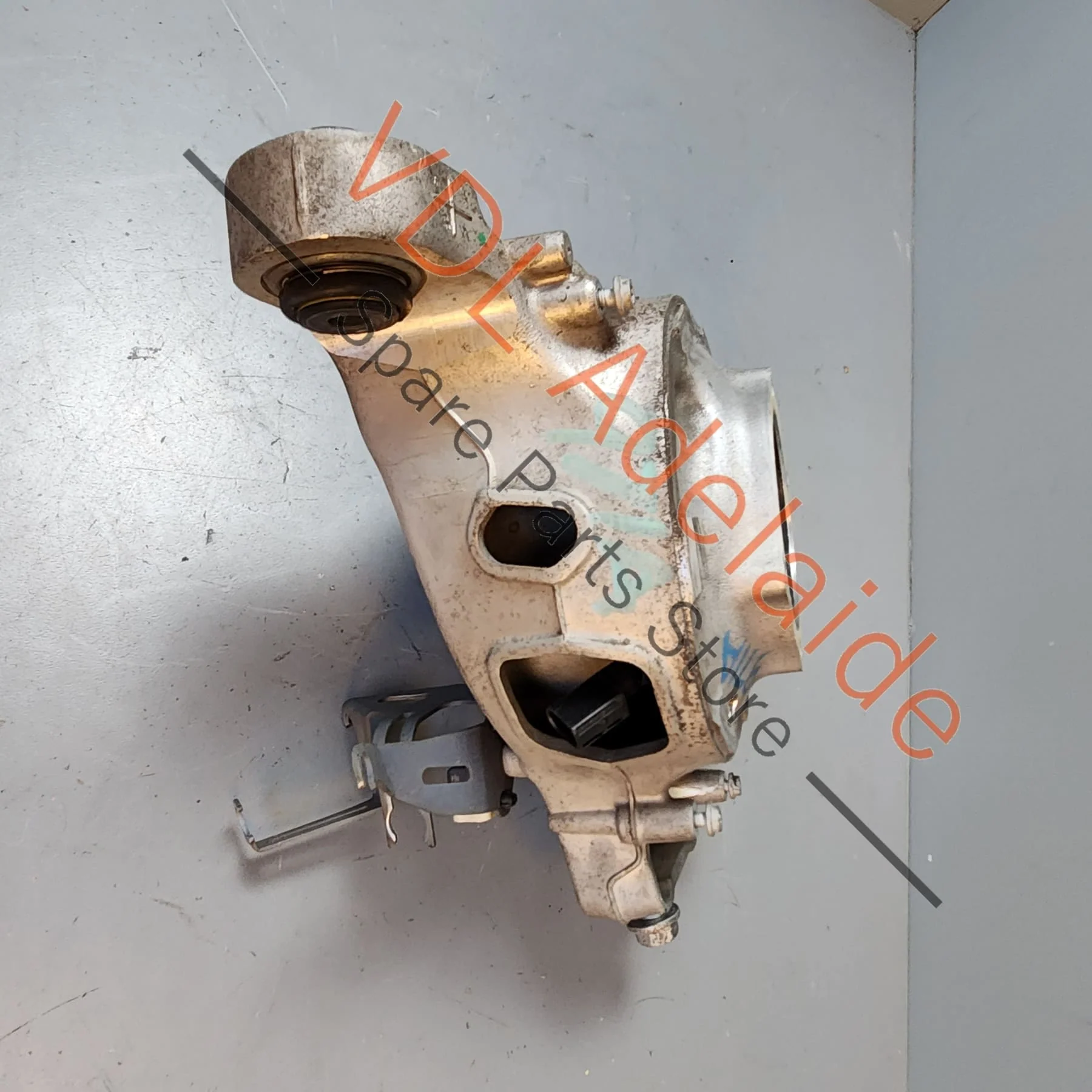 Porsche Panamera Turbo 971 Rear Right Hub Knuckle Wheel Bearing Carrier 971505436B 971505436H - Image 7