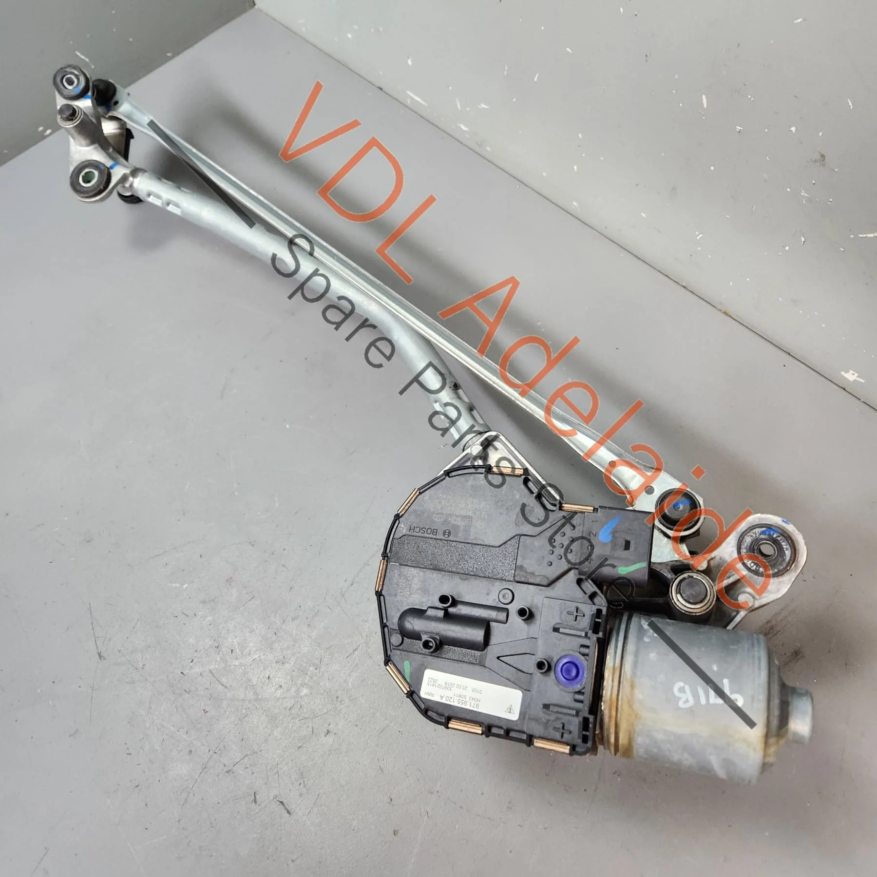 Porsche Panamera 971 Windscreen Wiper Motor RHD 971955024A - Image 4