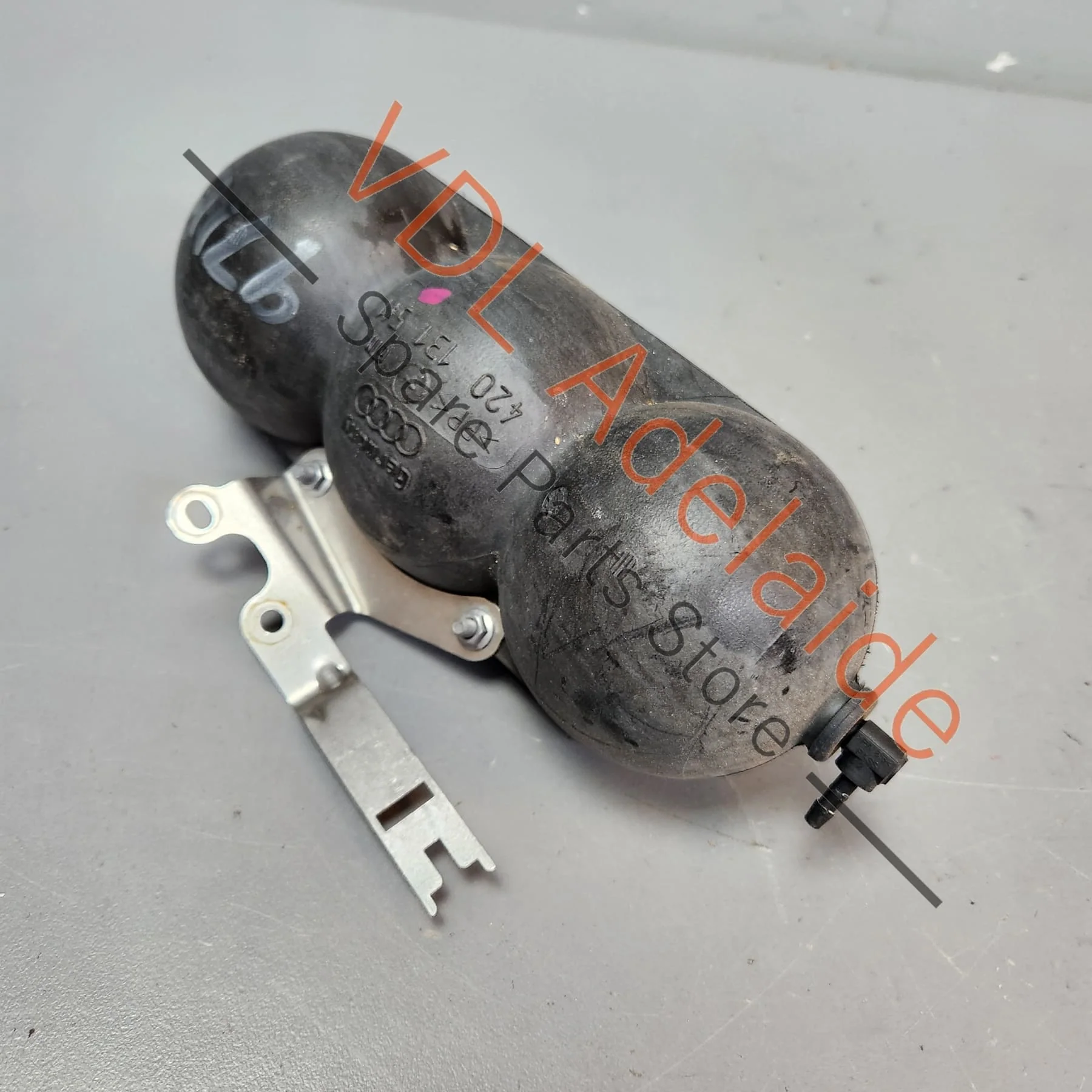 Porsche Panamera 971 Vacuum Reservoir Tank 971145160A