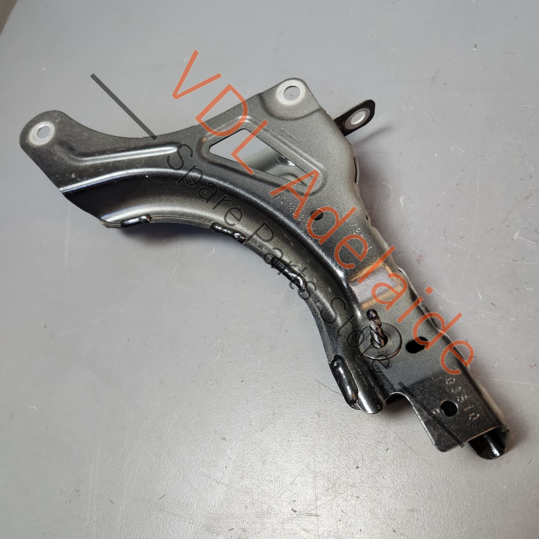 Porsche Panamera 971 Front Right Fender Wing Bracket 971805374 - Image 3