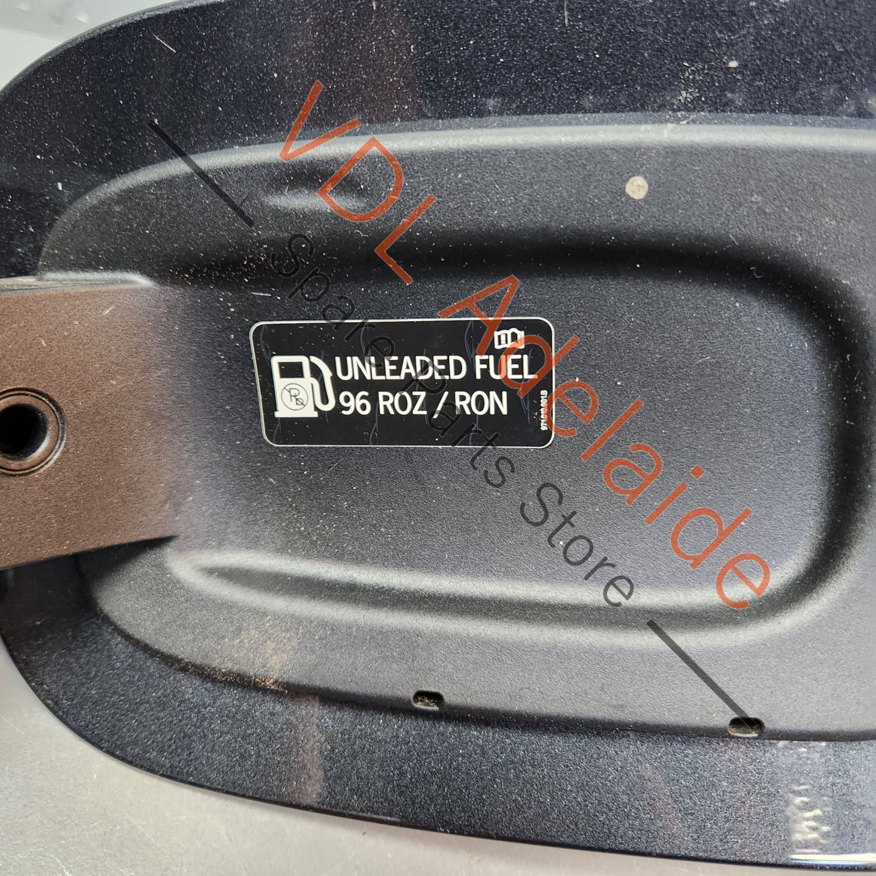 Porsche Panamera 971 Fuel Filler Flap Door with Lock Actuator 974809857 - Image 6