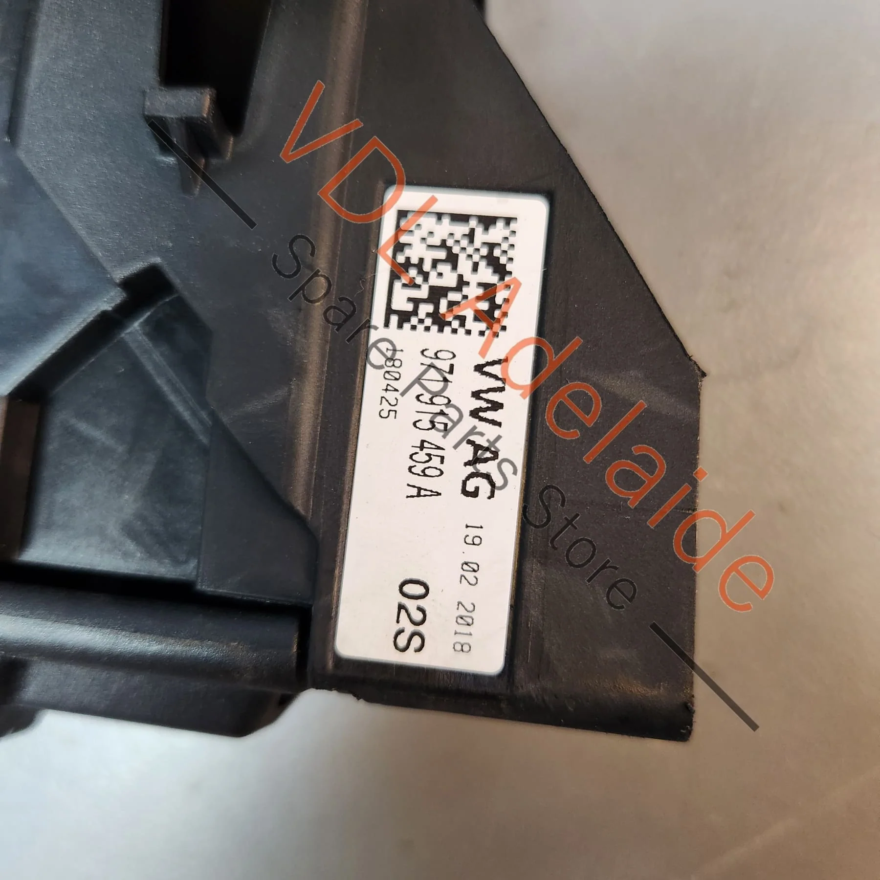 Porsche Panamera 971 Rear Fuse Board for Central Protection Pyrotechnic Battery Isolation 971915459A - Image 2