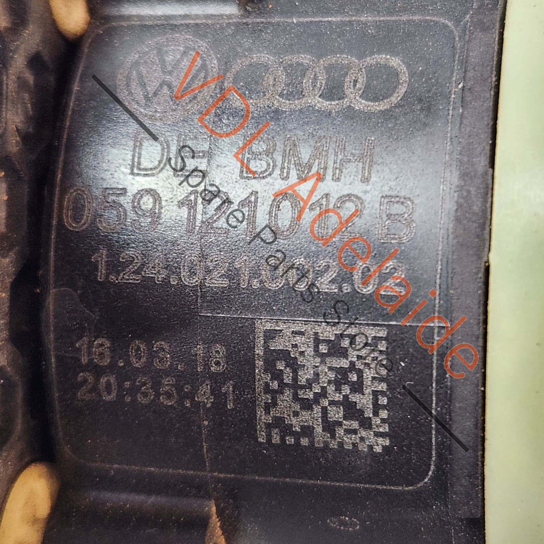 Porsche Coolant Water Pump 9A712160110 - Image 5