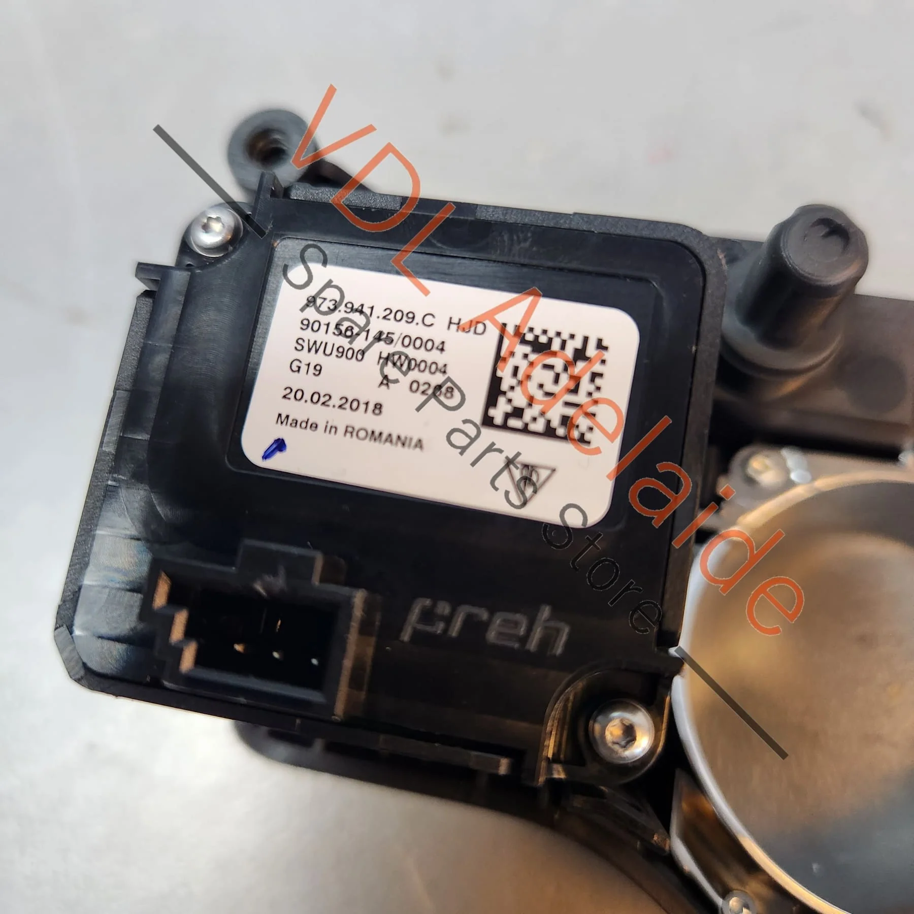 Porsche Panamera 971 Headlight Switch for RHD 973941209B - Image 4