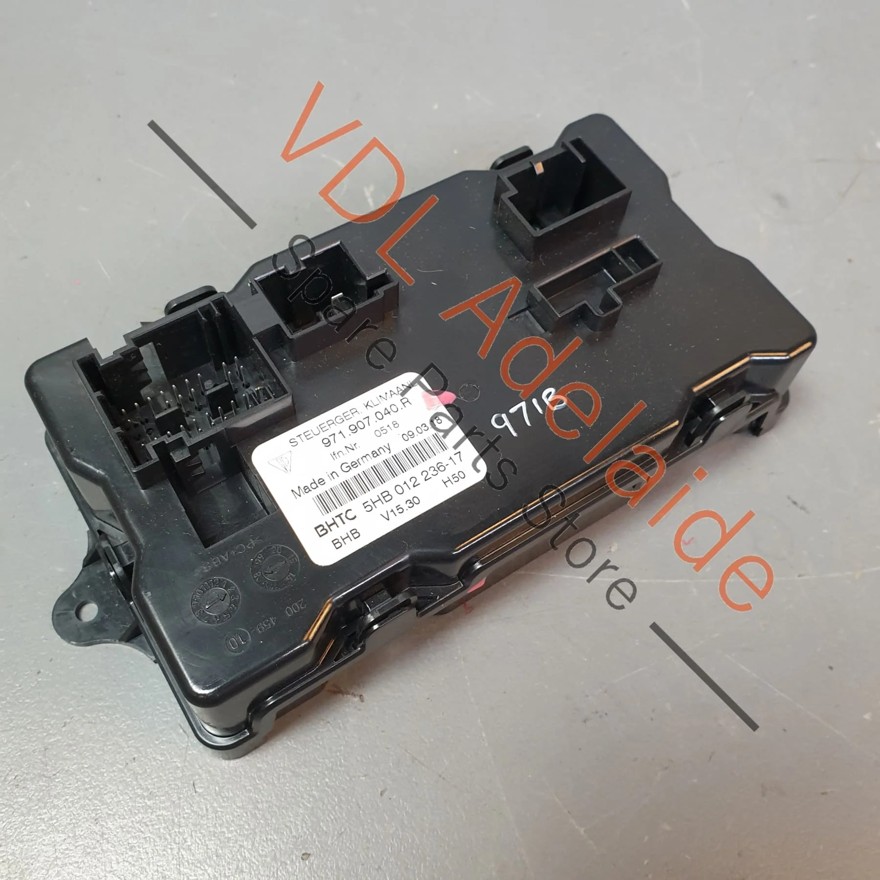 Porsche Panamera Control Unit for Air Conditioning 971907040S 971907040R