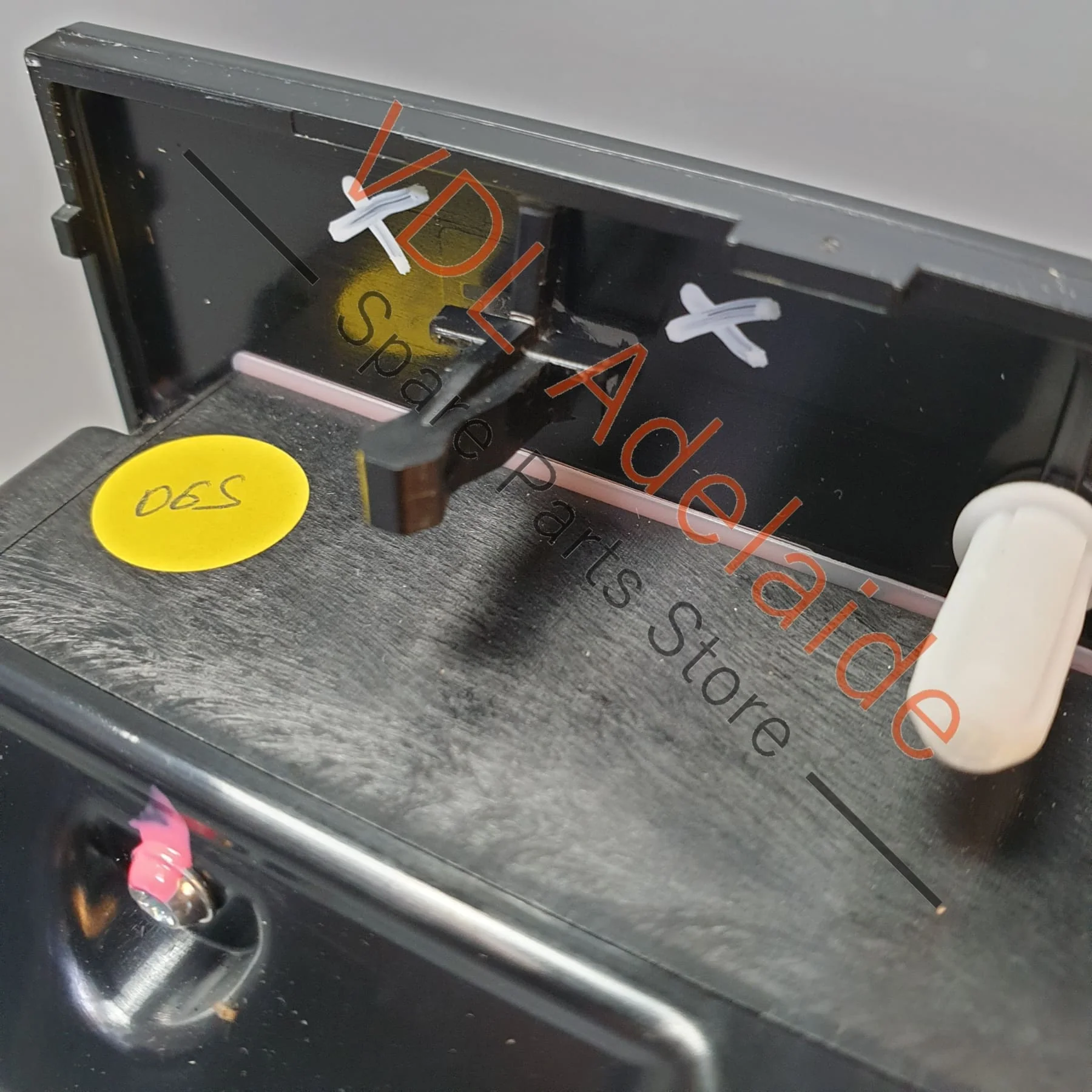 Porsche Panamera AC Climatronic Rear Control And Display Panel 974919615K - Image 5