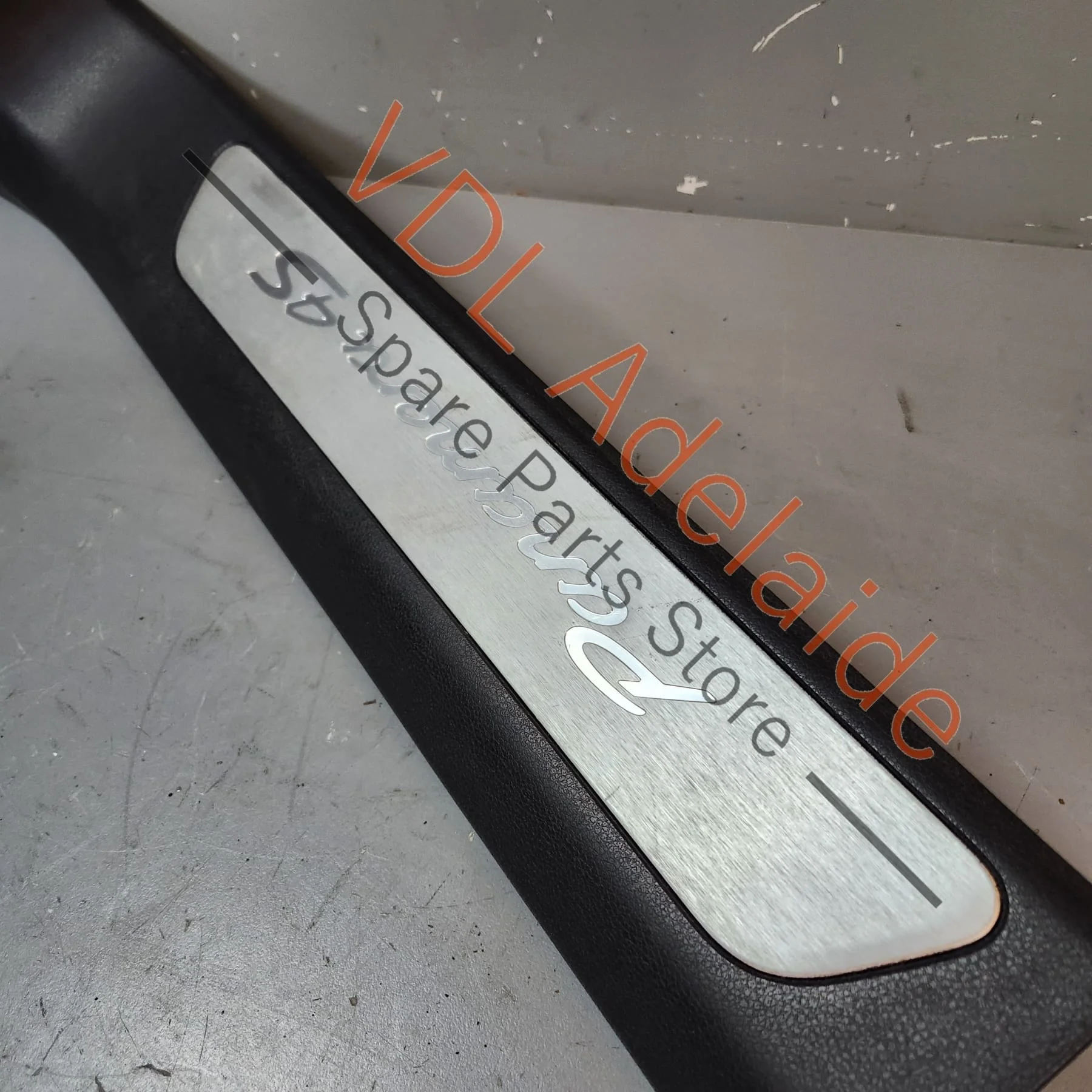Porsche Panamera 4S 971 Right Front Door Trim Sil Cover - Image 9
