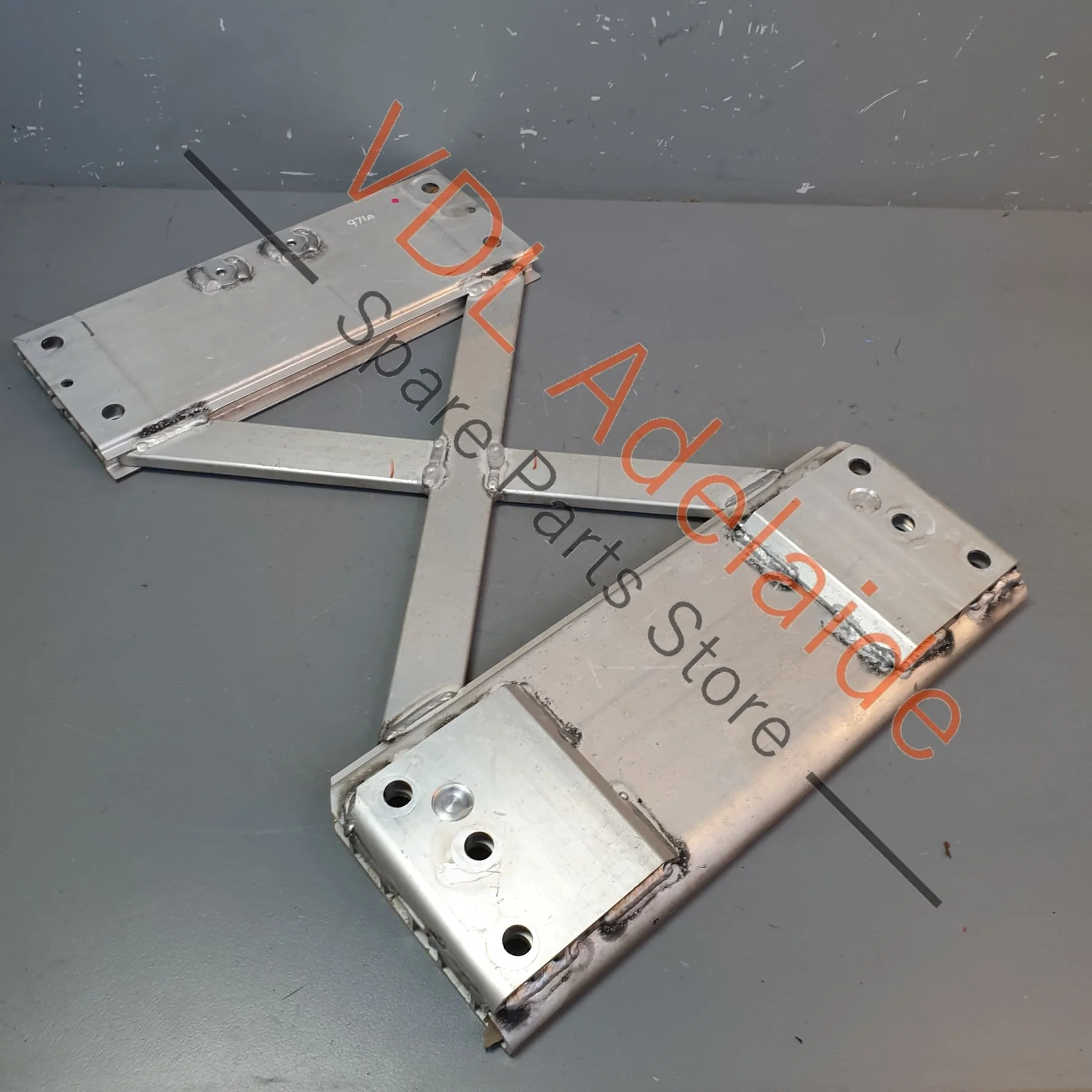Porsche Panamera 971 Transmission Tunnel Aluminium Cross Brace 971802019 971802019B - Image 6